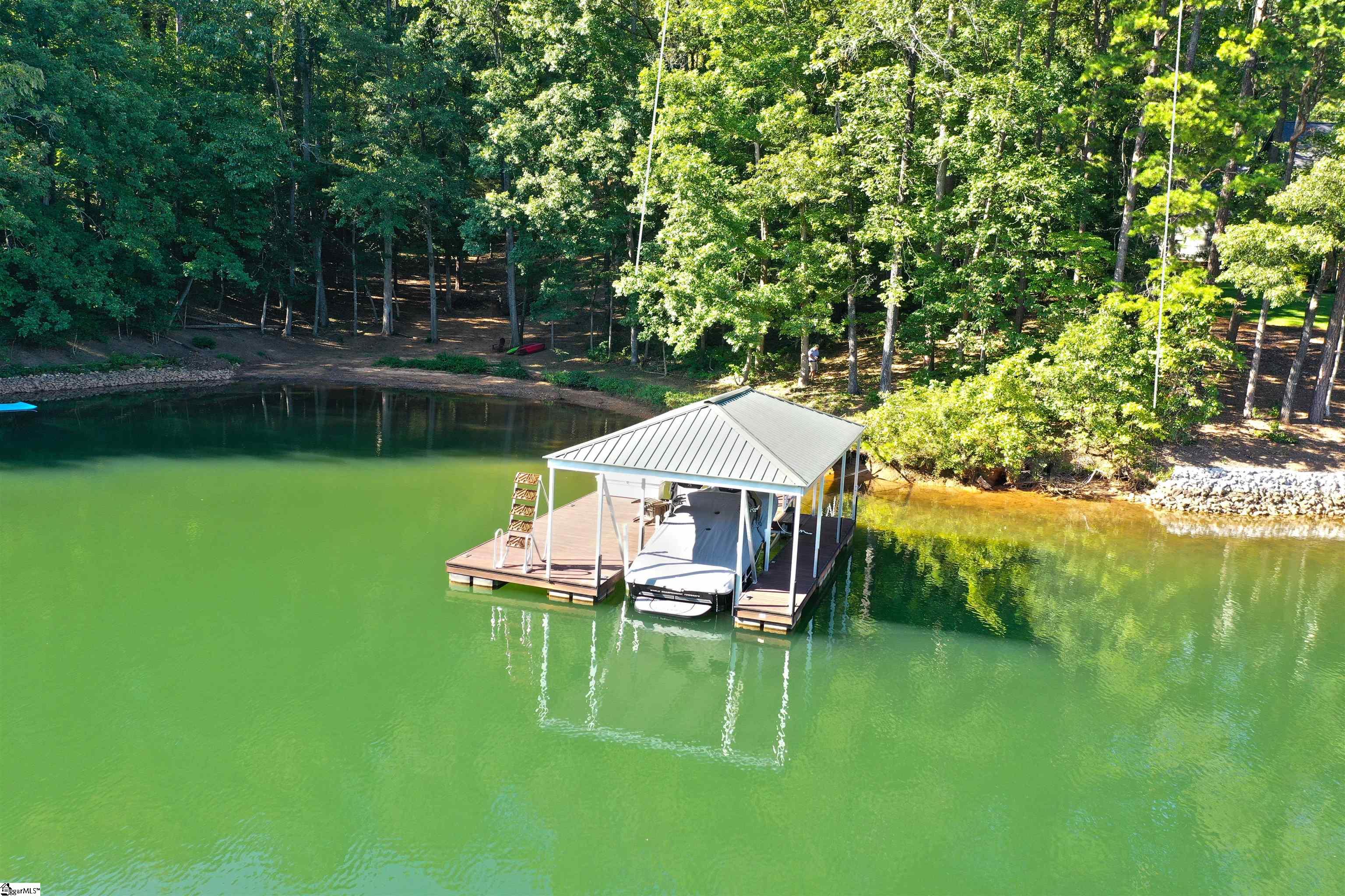 556 Riverstone Drive Salem, SC 29676