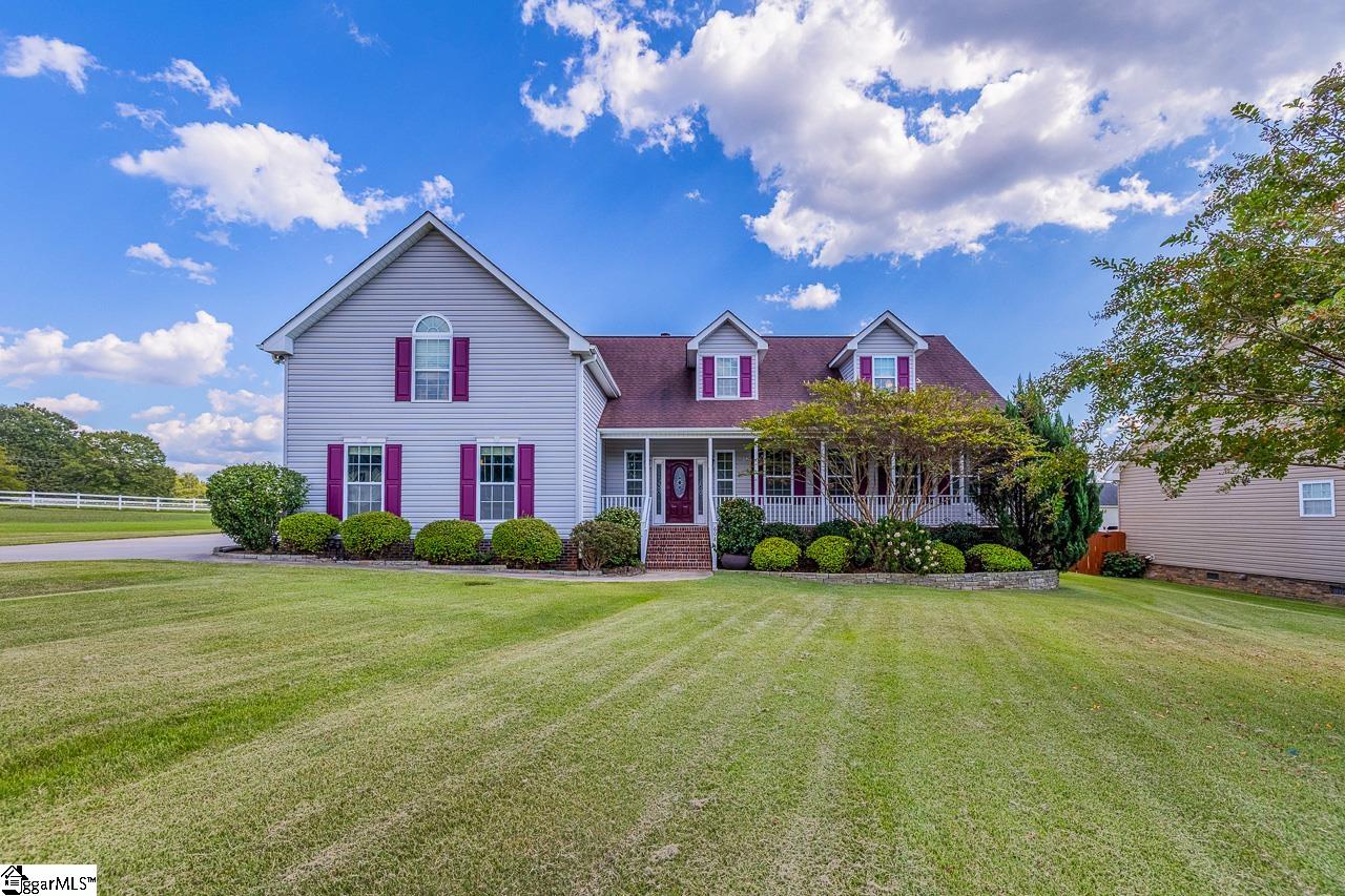 608 Saddlebred Drive Pelzer, SC 29669