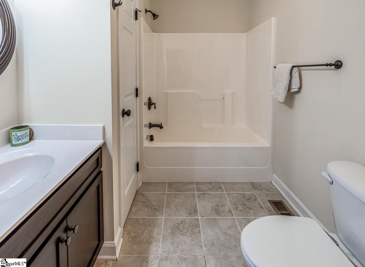 608 Saddlebred Drive Pelzer, SC 29669