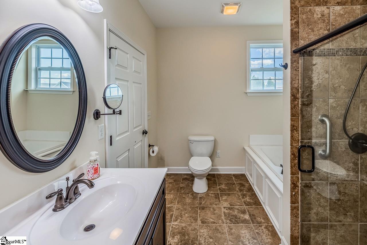 608 Saddlebred Drive Pelzer, SC 29669