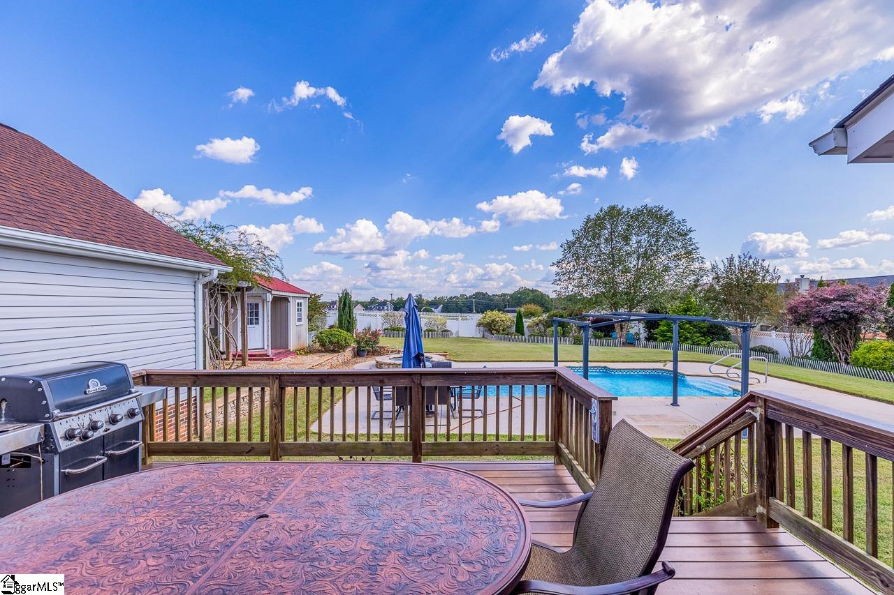 608 Saddlebred Drive Pelzer, SC 29669