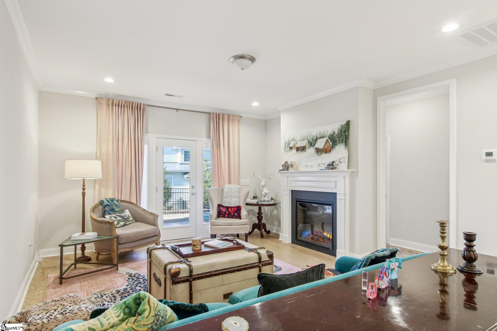 20 Hasbrook Lane Greenville, SC 29607