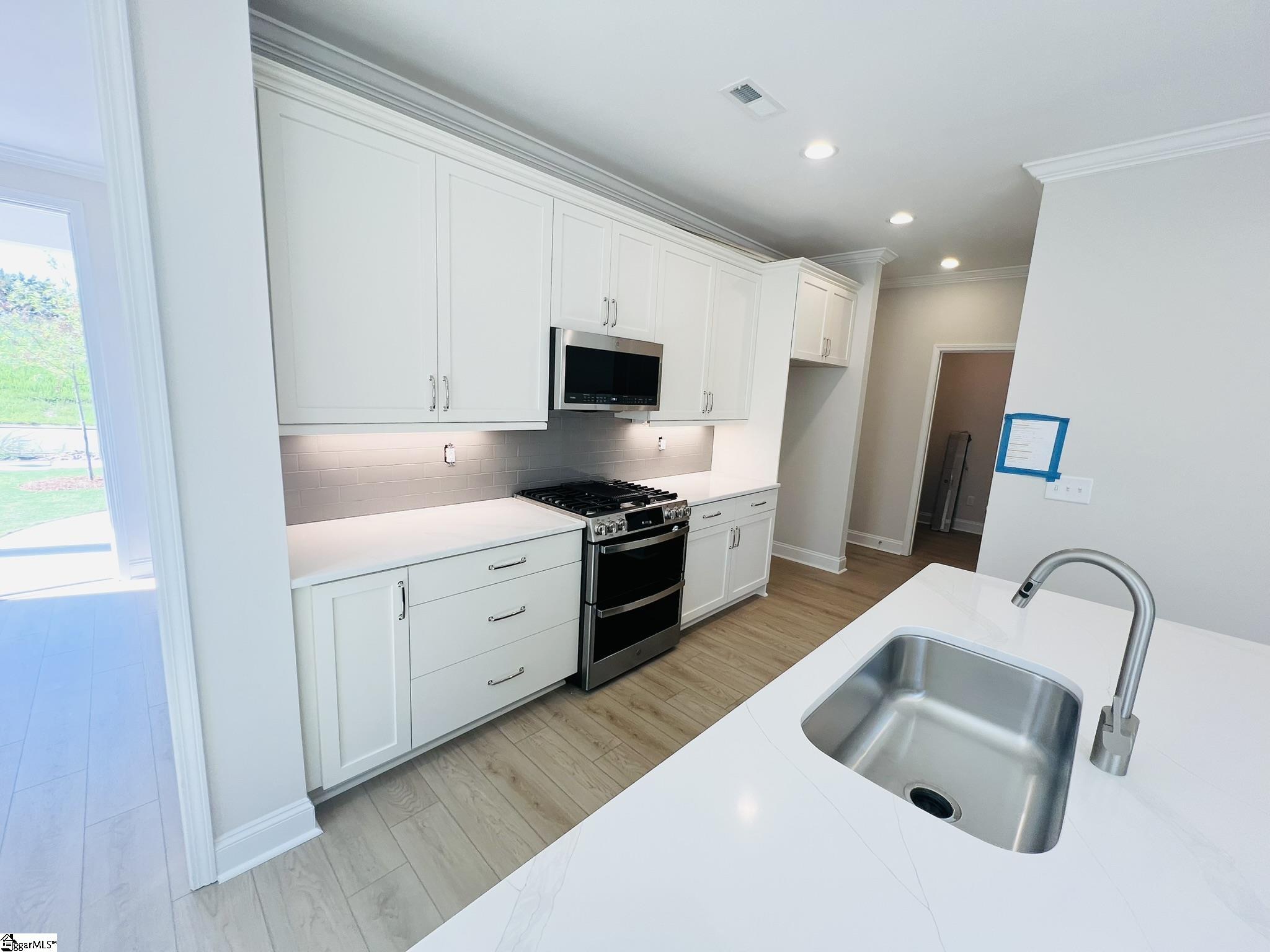 75 Hensley Road Greenville, SC 29607