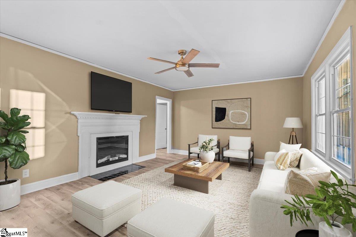 135 Overbrook Circle Spartanburg, SC 29306-4125
