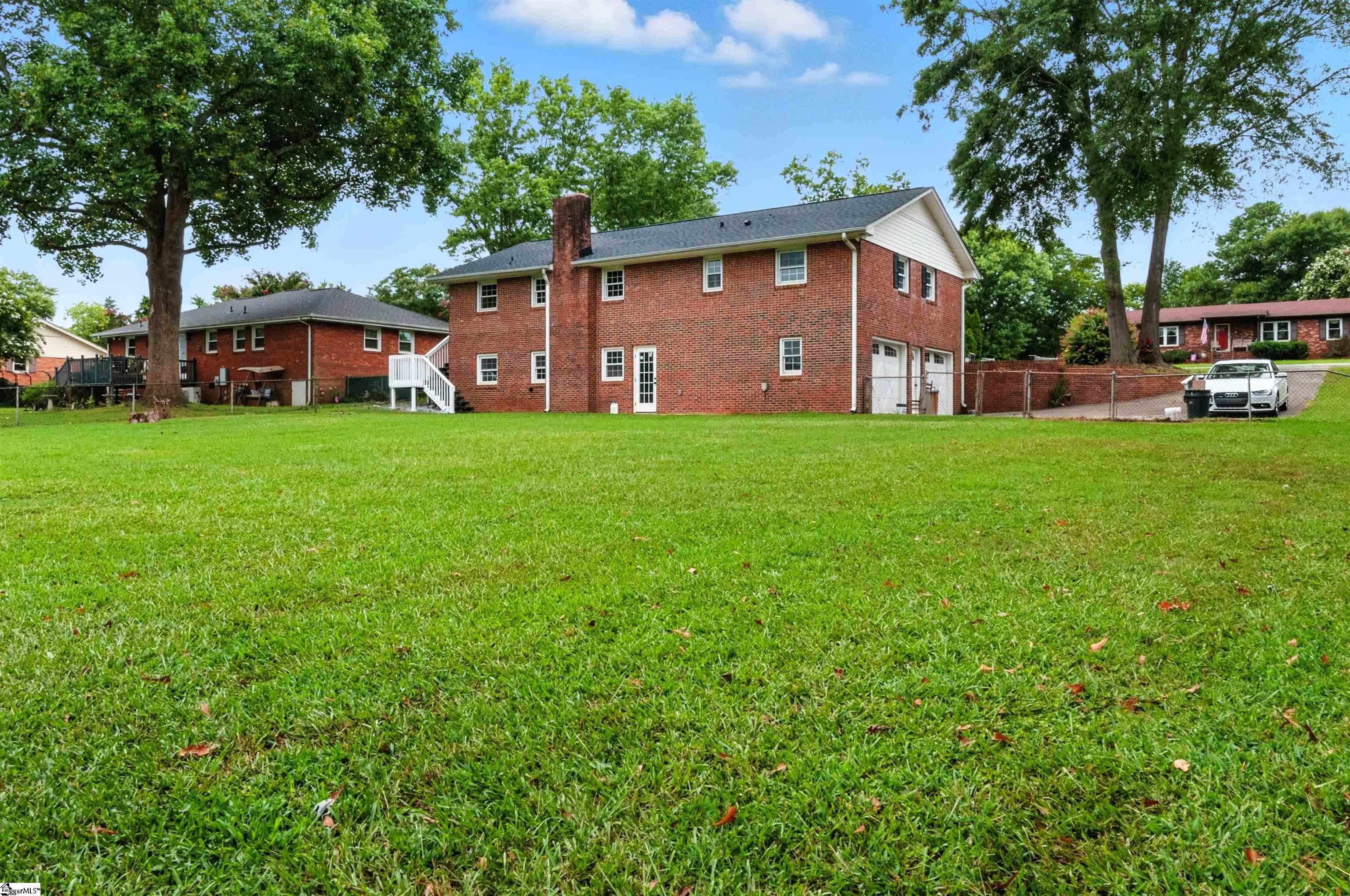 234 Ferndale Drive Boiling Springs, SC 29316