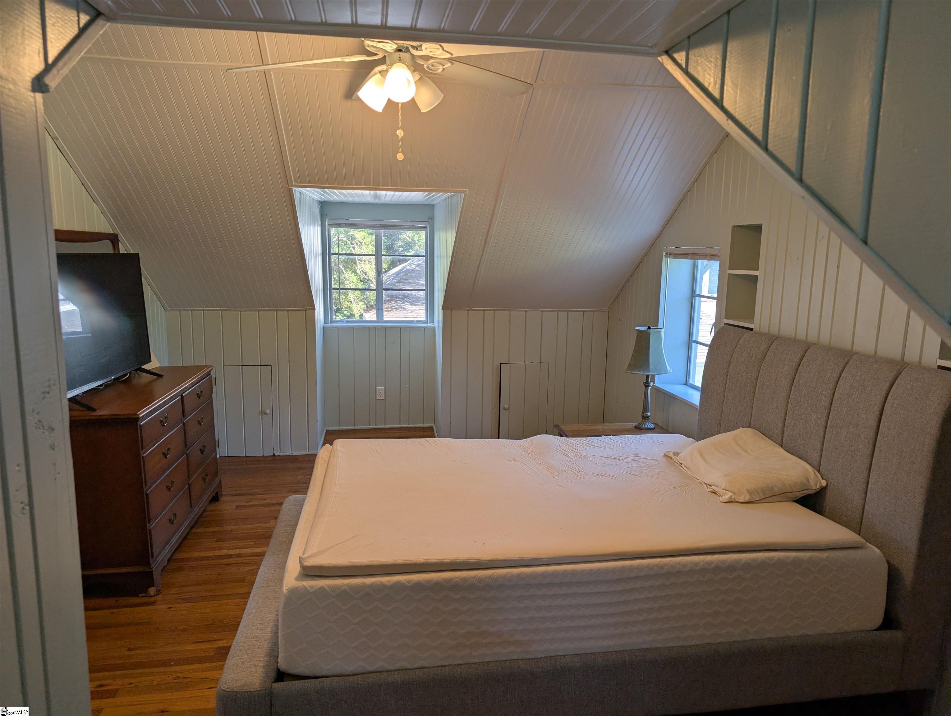 260 E Greer Street Greer, SC 29650