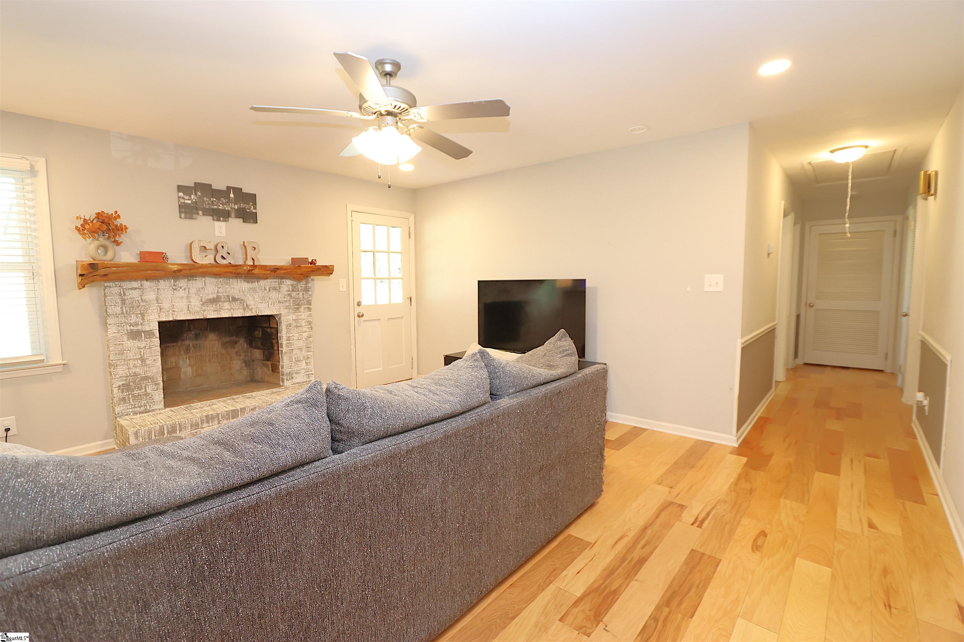 291 Ferndale Drive Boiling Springs, SC 29316
