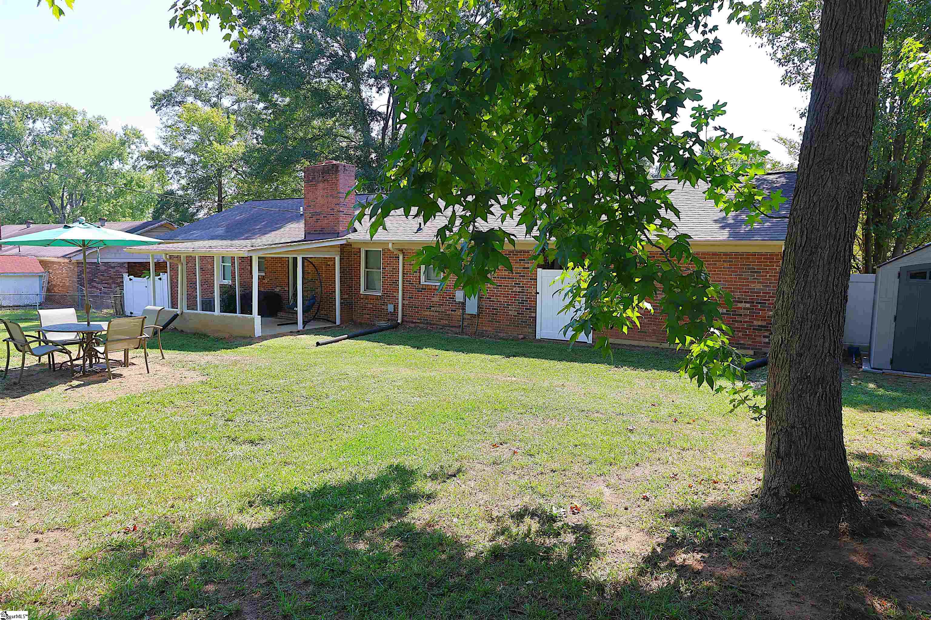 291 Ferndale Drive Boiling Springs, SC 29316
