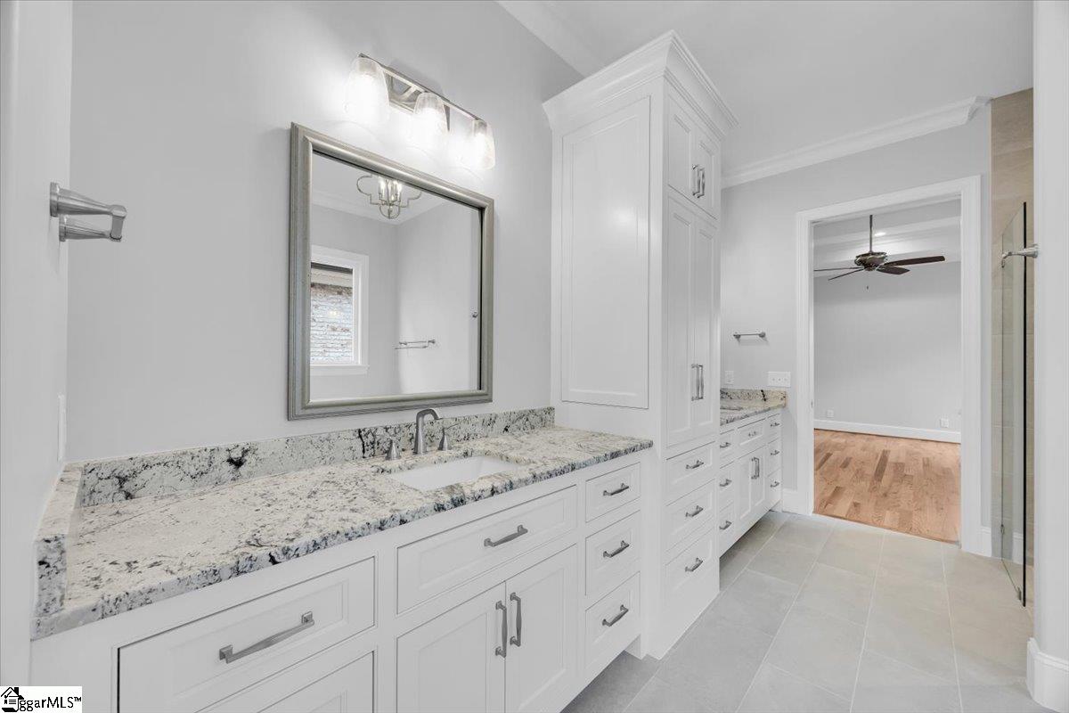 202 Chestnut Pond Lane Simpsonville, SC 29681