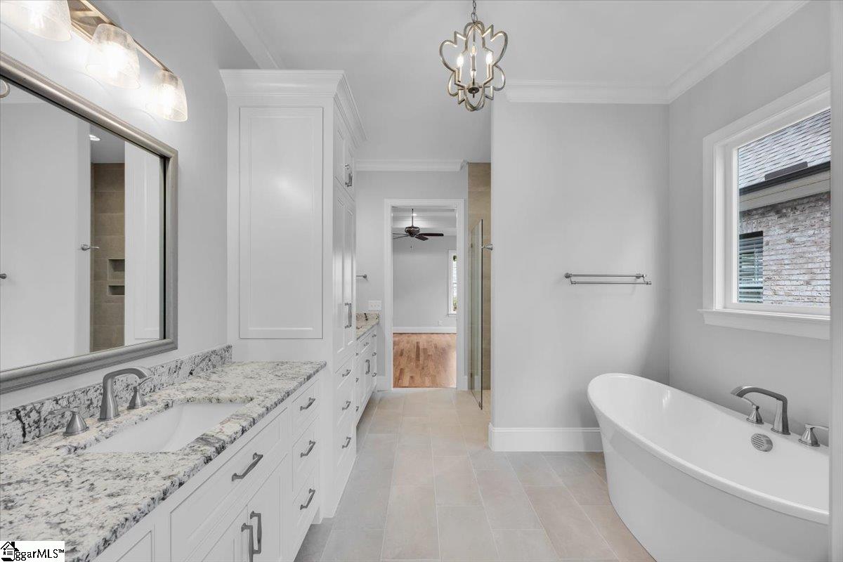 202 Chestnut Pond Lane Simpsonville, SC 29681