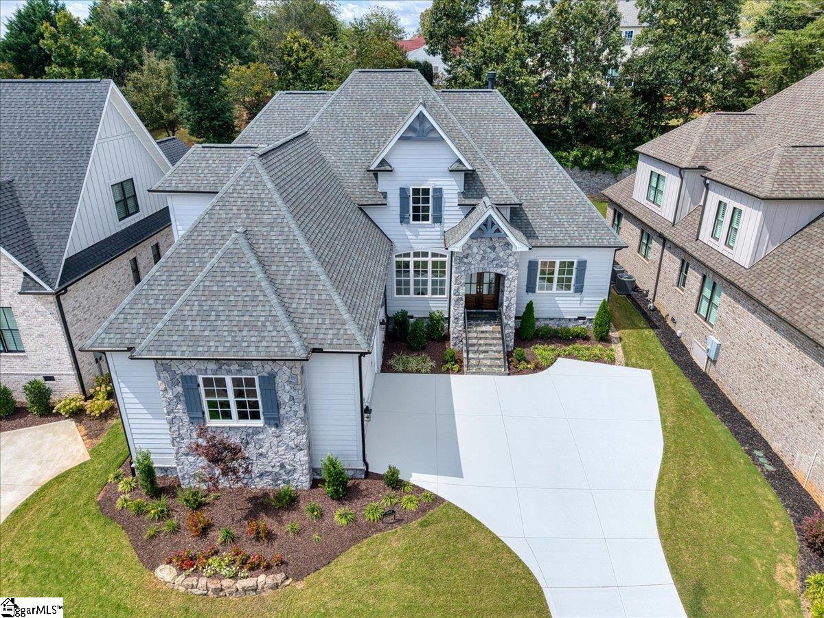202 Chestnut Pond Lane Simpsonville, SC 29681