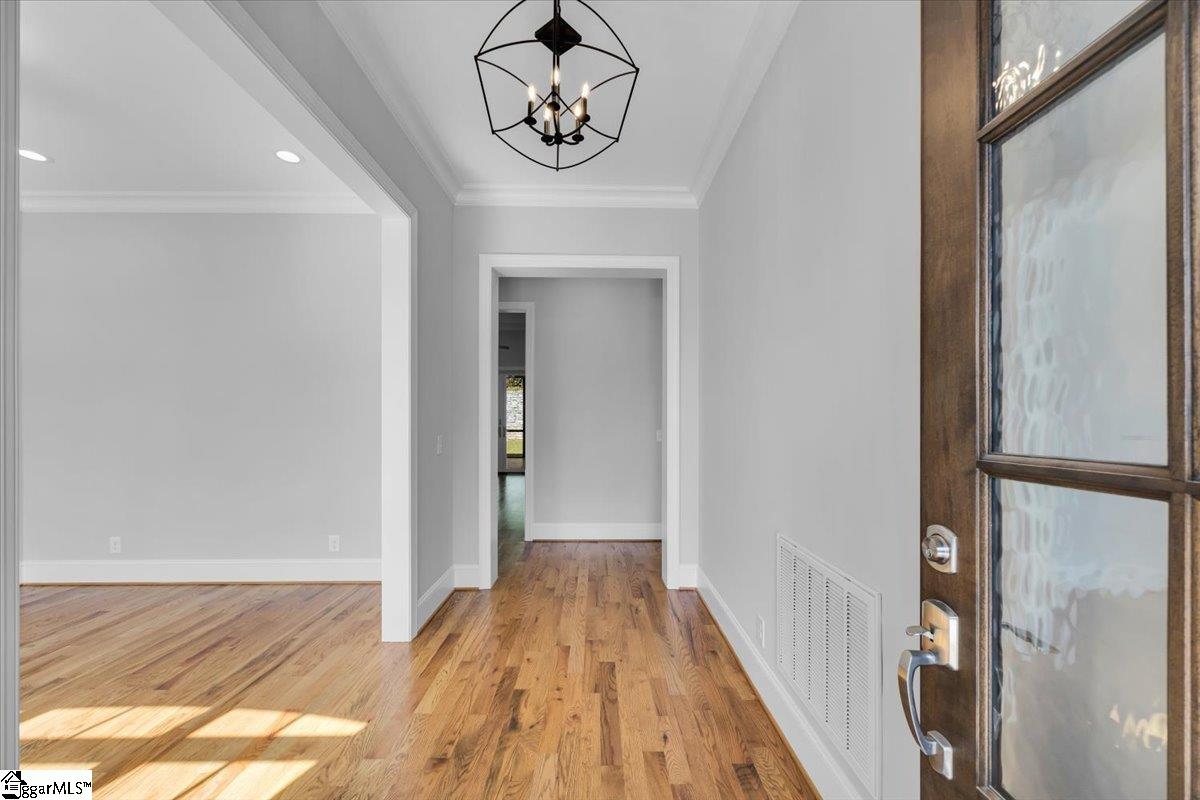 202 Chestnut Pond Lane Simpsonville, SC 29681