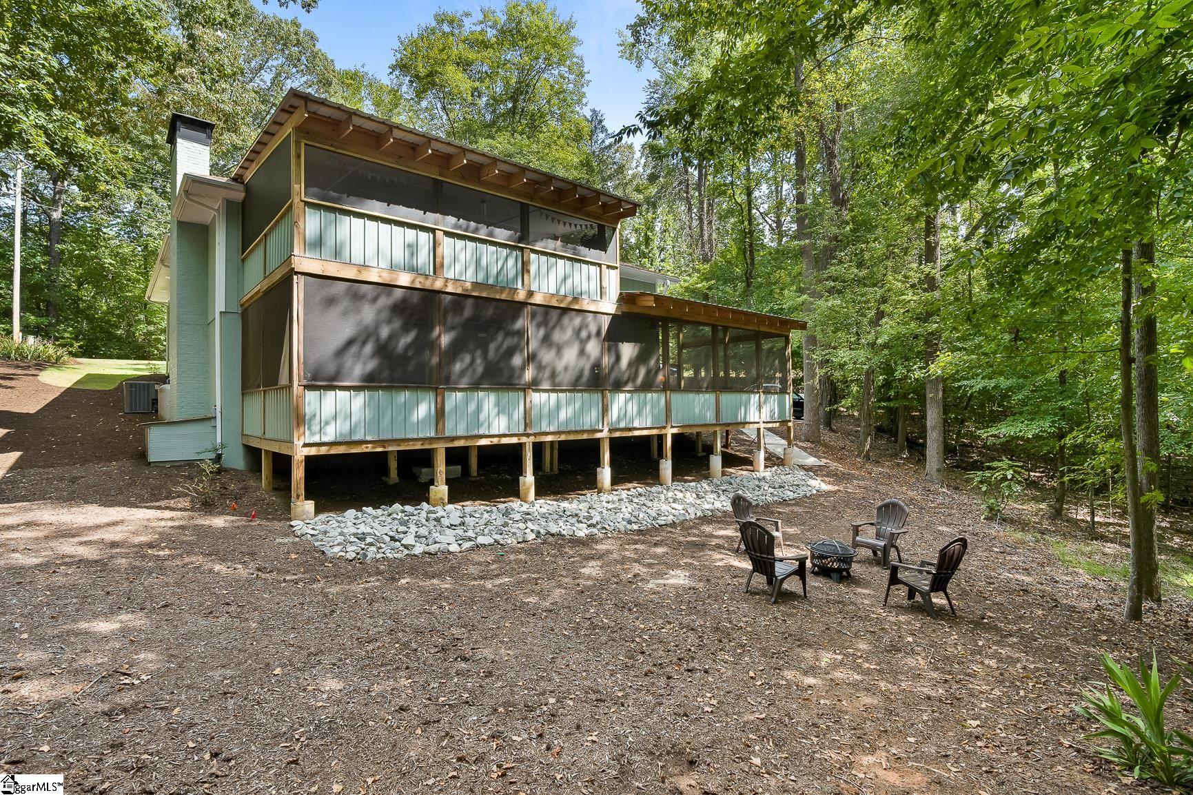 103 Pineneedle Drive Westminster, SC 29693