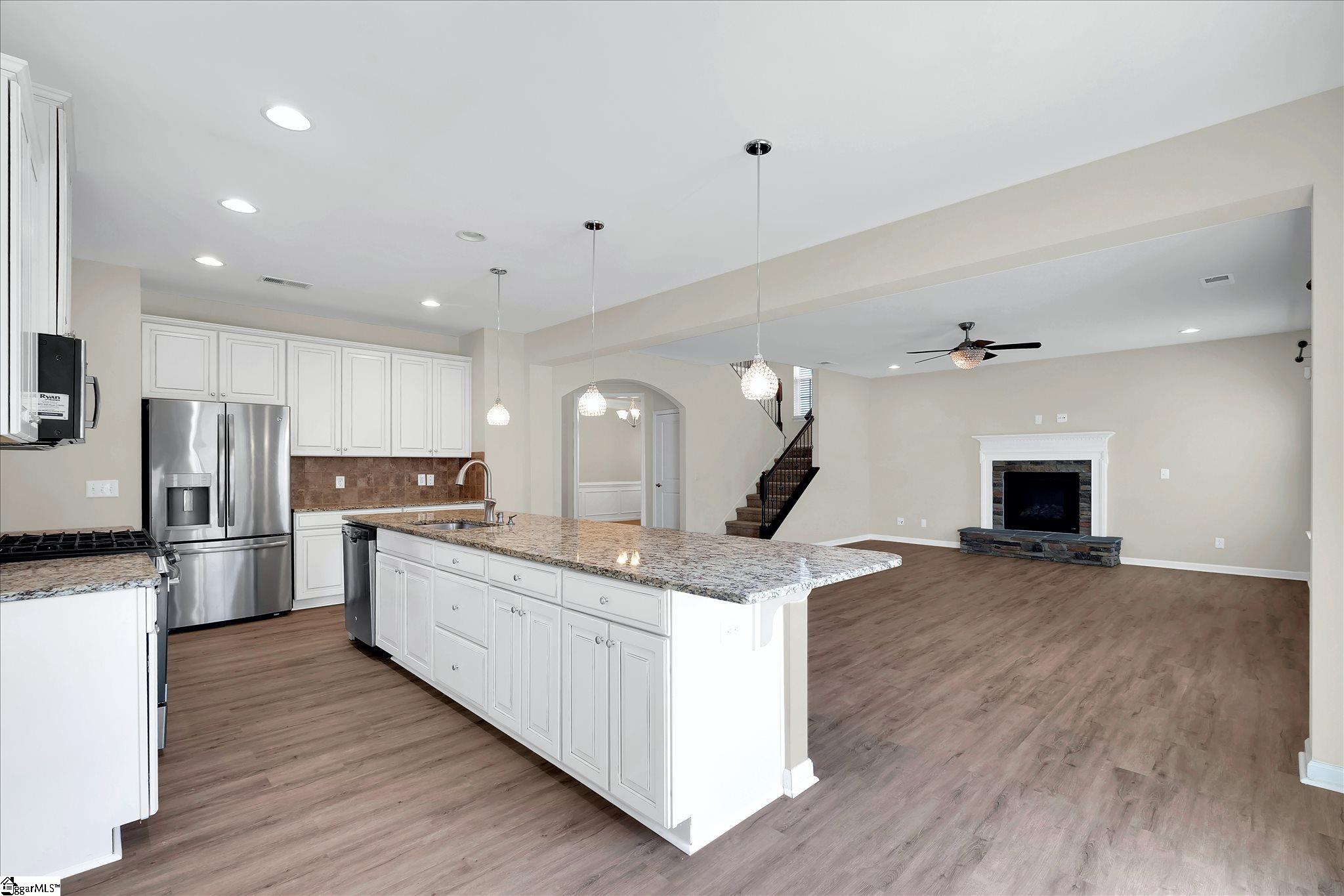 220 Waters Run Lane Simpsonville, SC 29681