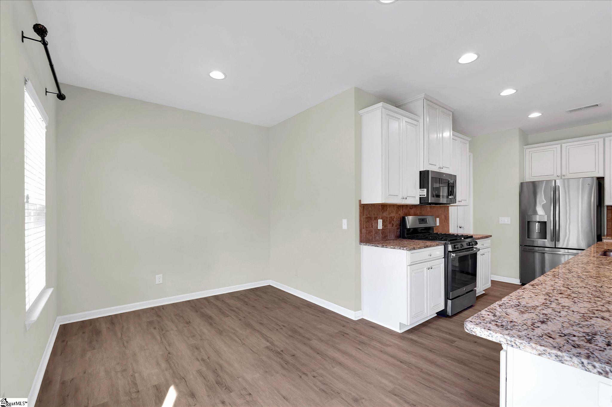 220 Waters Run Lane Simpsonville, SC 29681