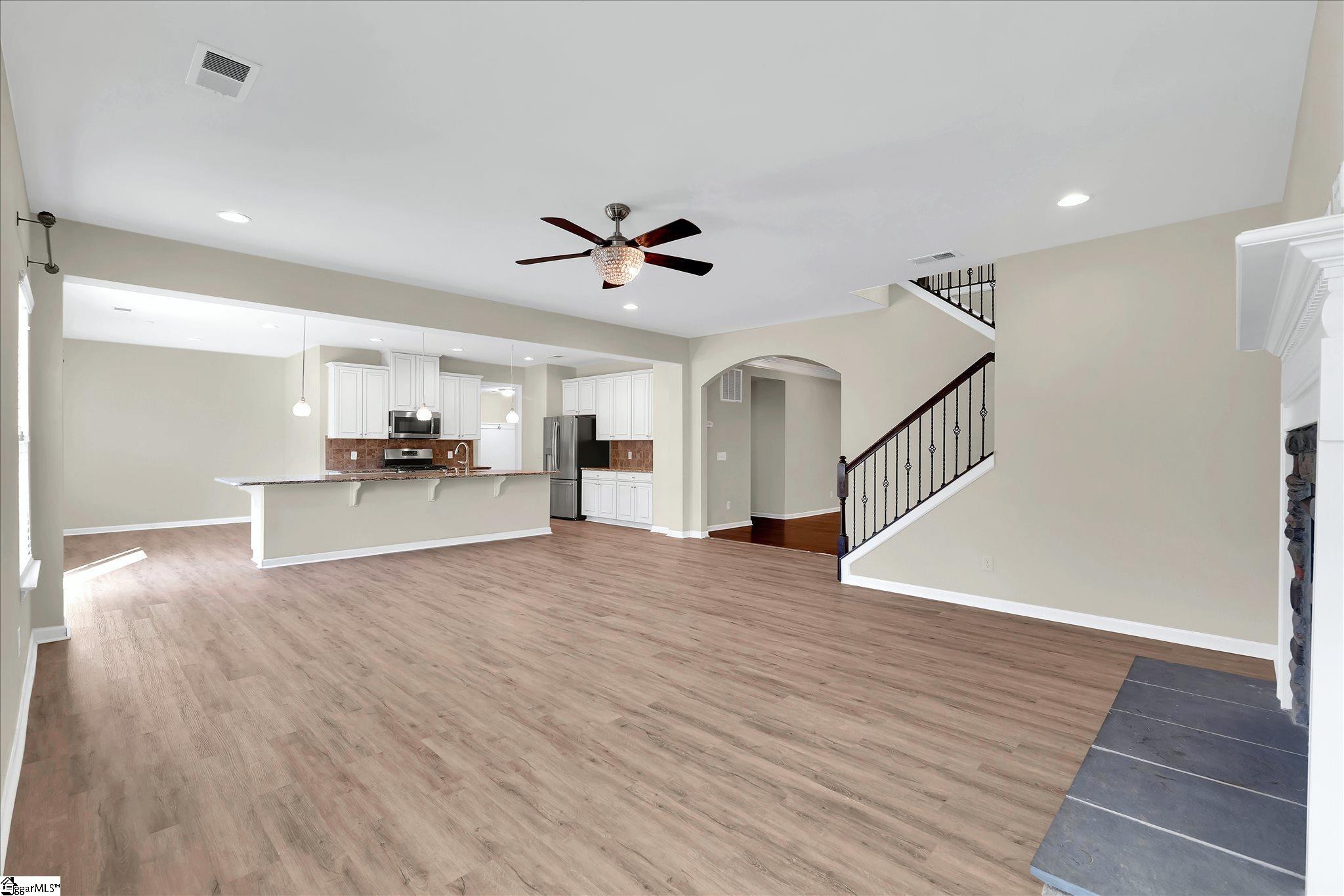 220 Waters Run Lane Simpsonville, SC 29681