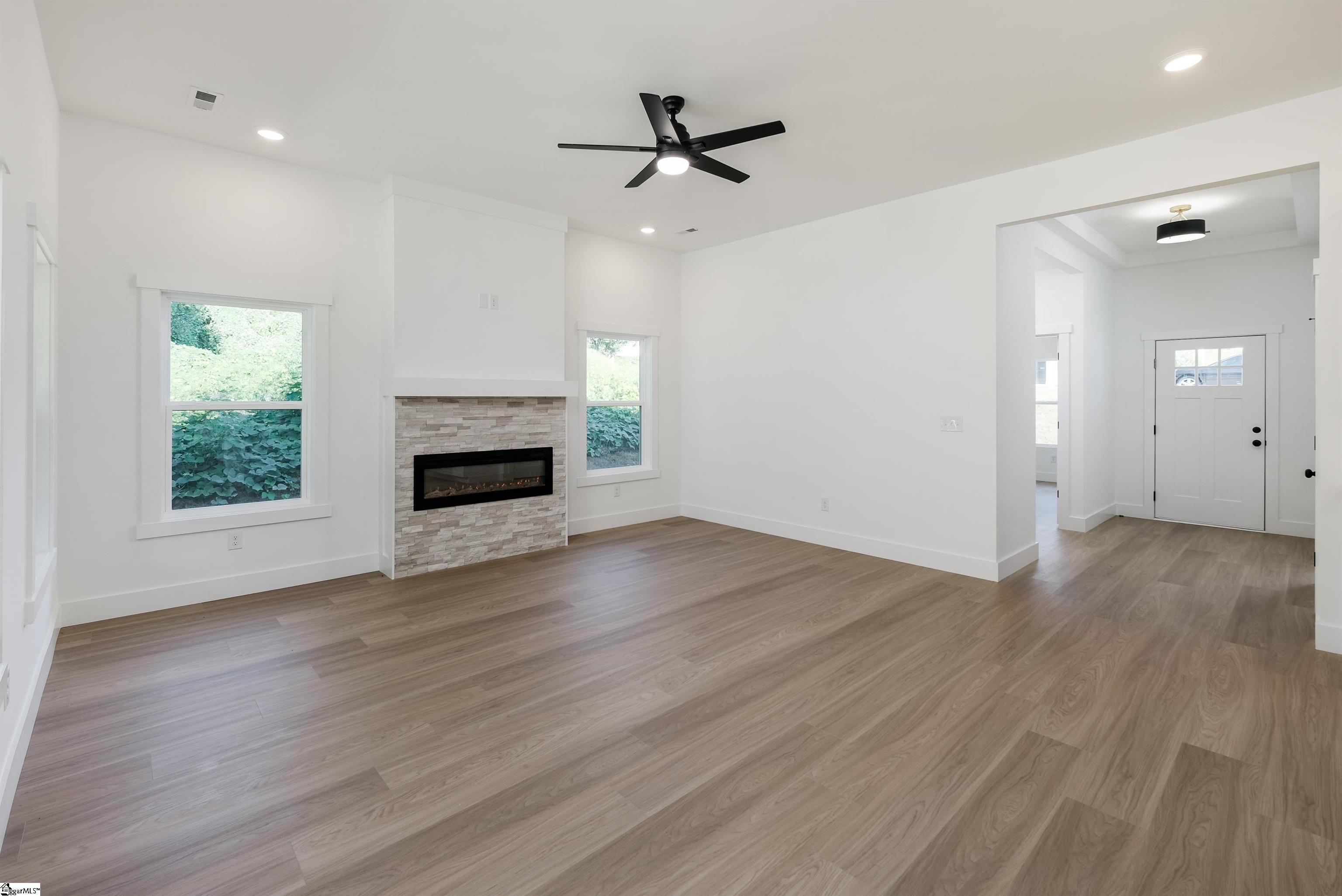 506 Vault Way Roebuck, SC 29376