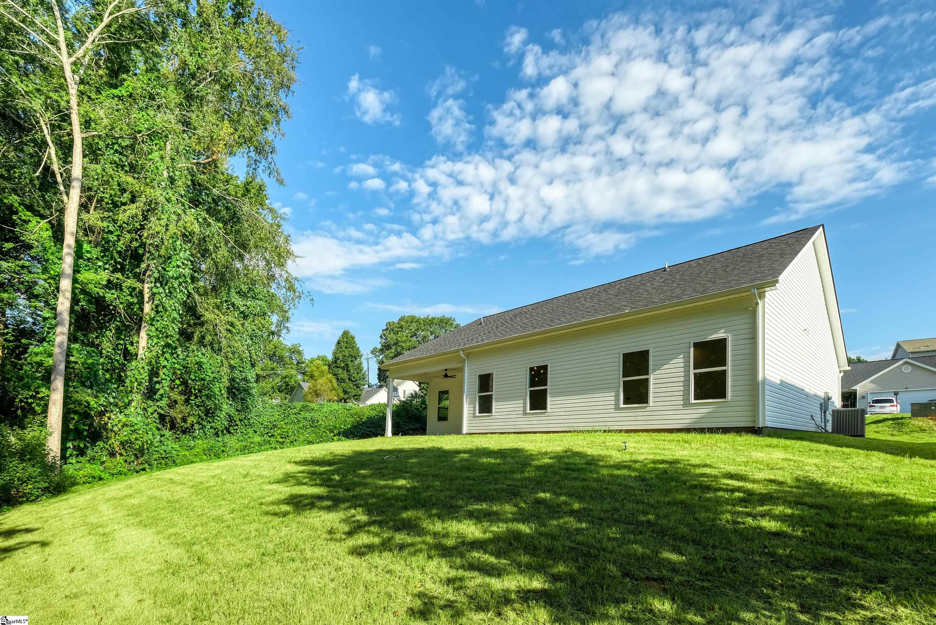 506 Vault Way Roebuck, SC 29376