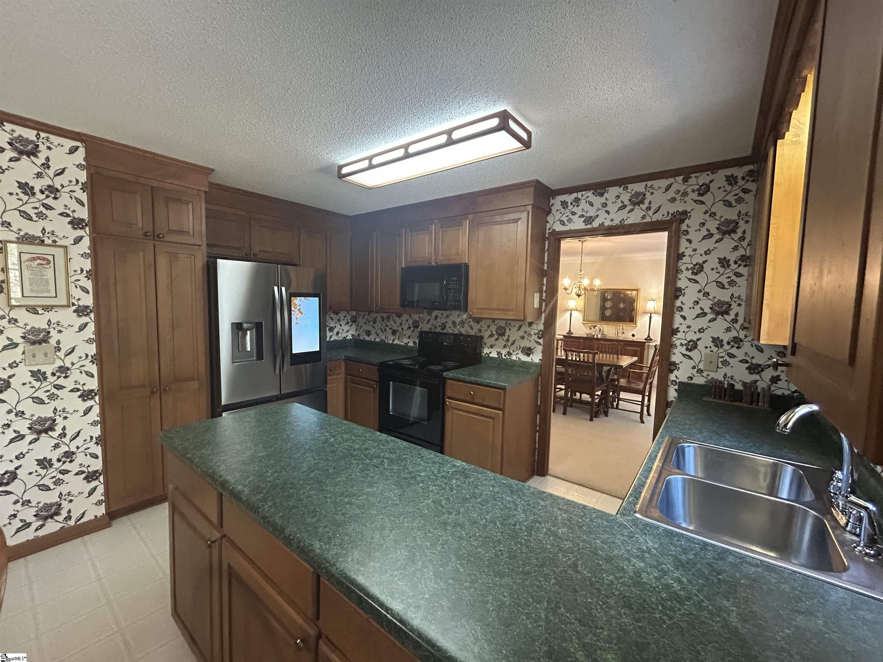 98 Huntingdon Road Clinton, SC 29325