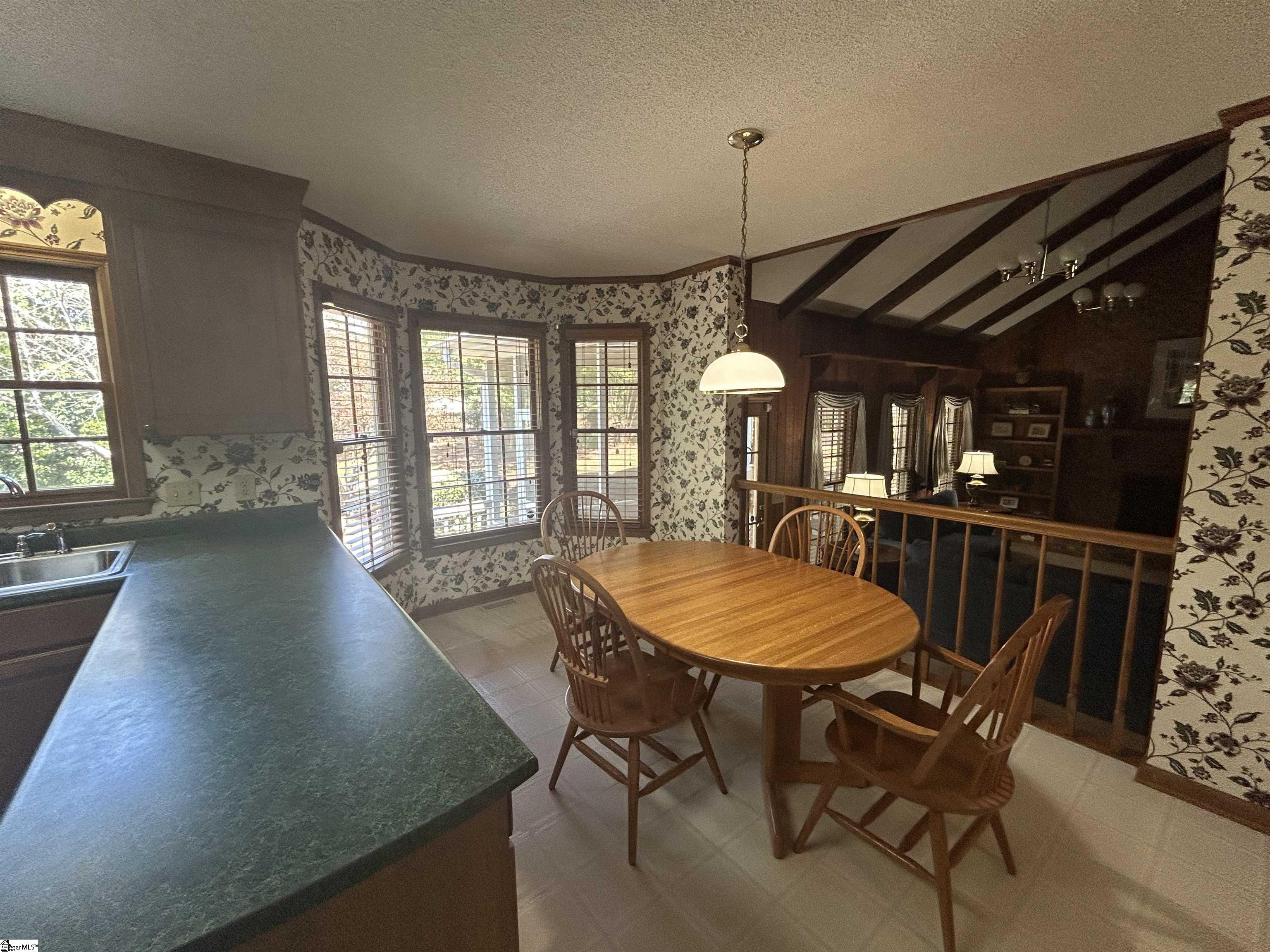 98 Huntingdon Road Clinton, SC 29325