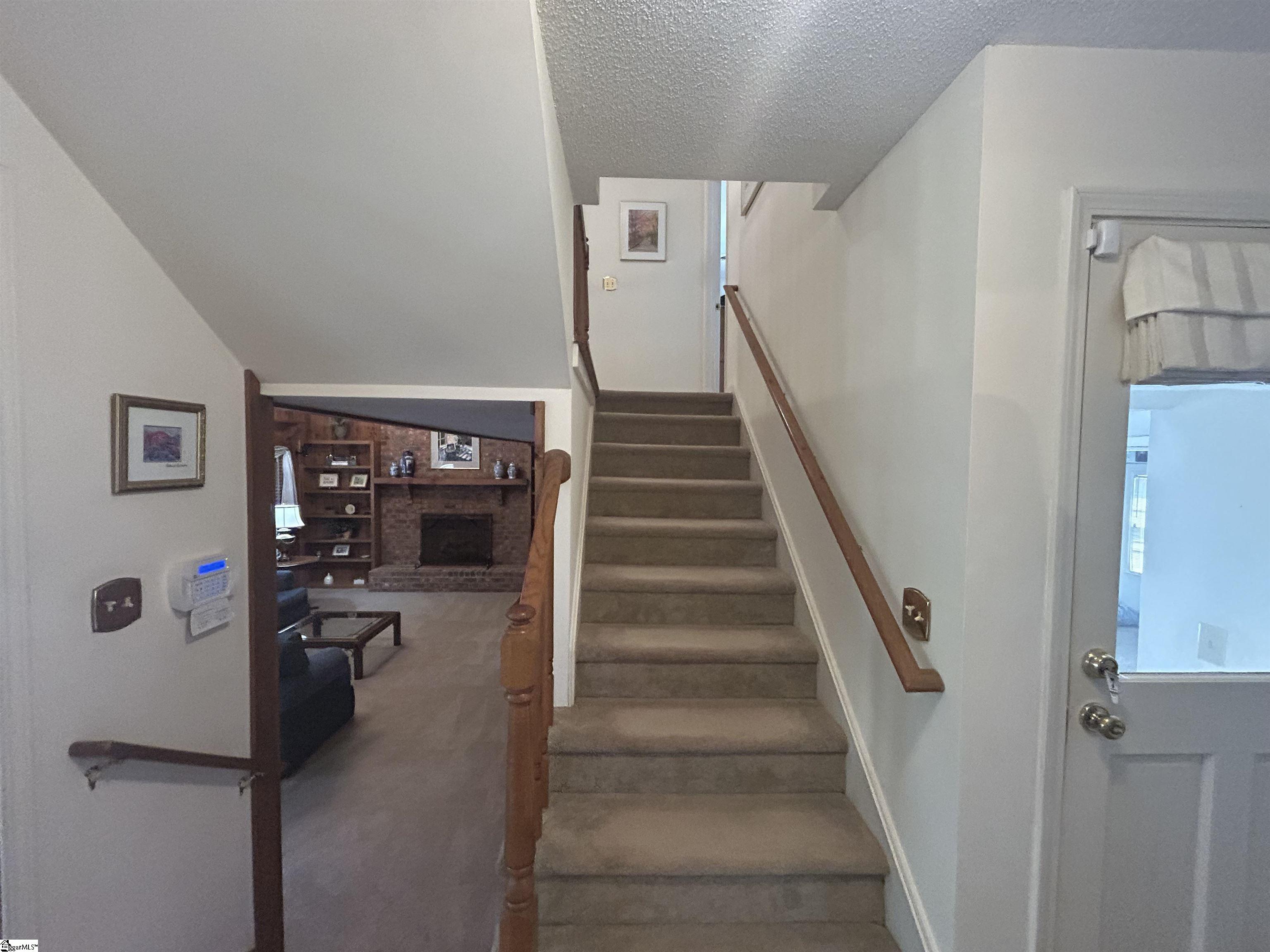 98 Huntingdon Road Clinton, SC 29325
