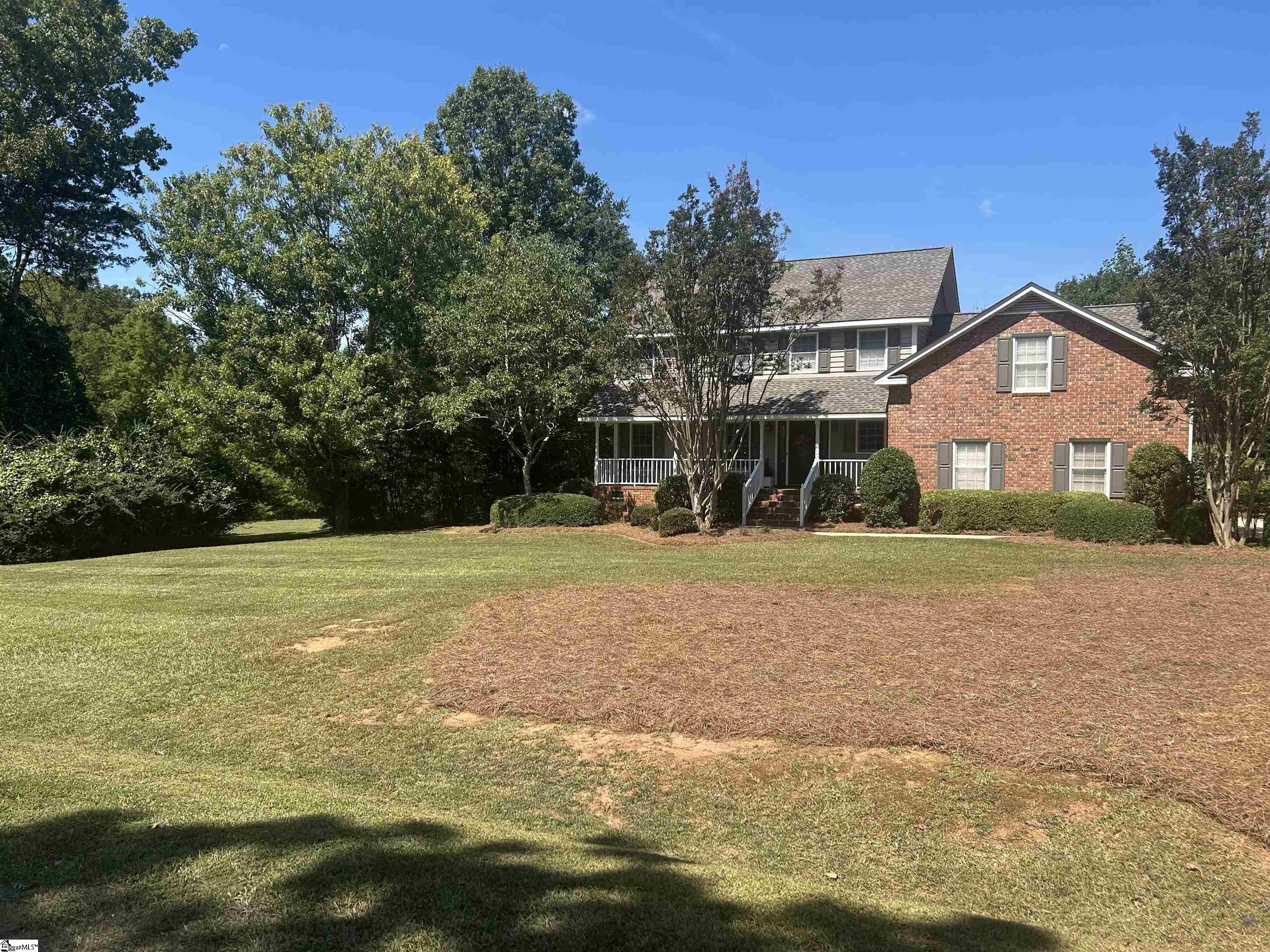 98 Huntingdon Road Clinton, SC 29325