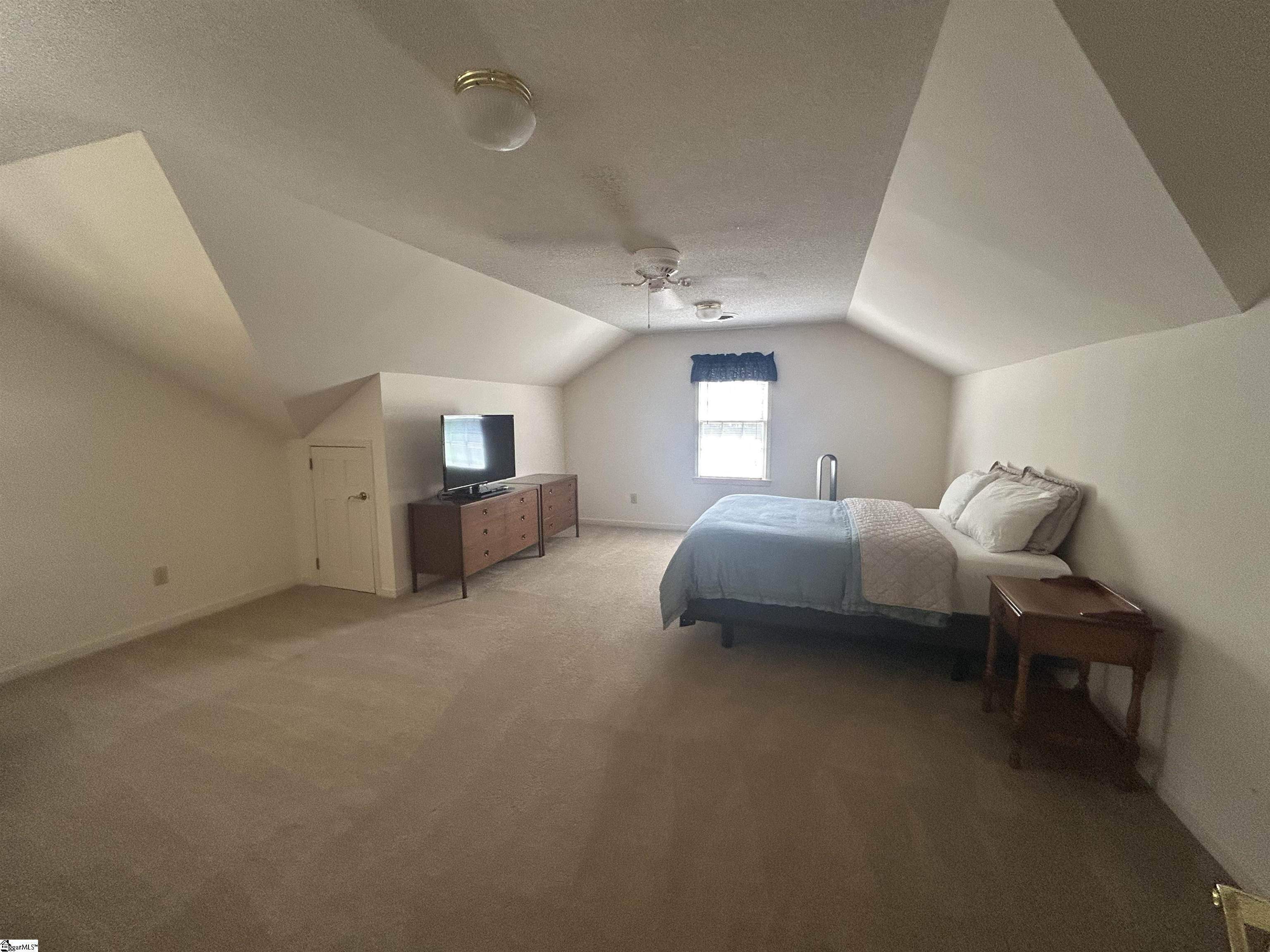 98 Huntingdon Road Clinton, SC 29325