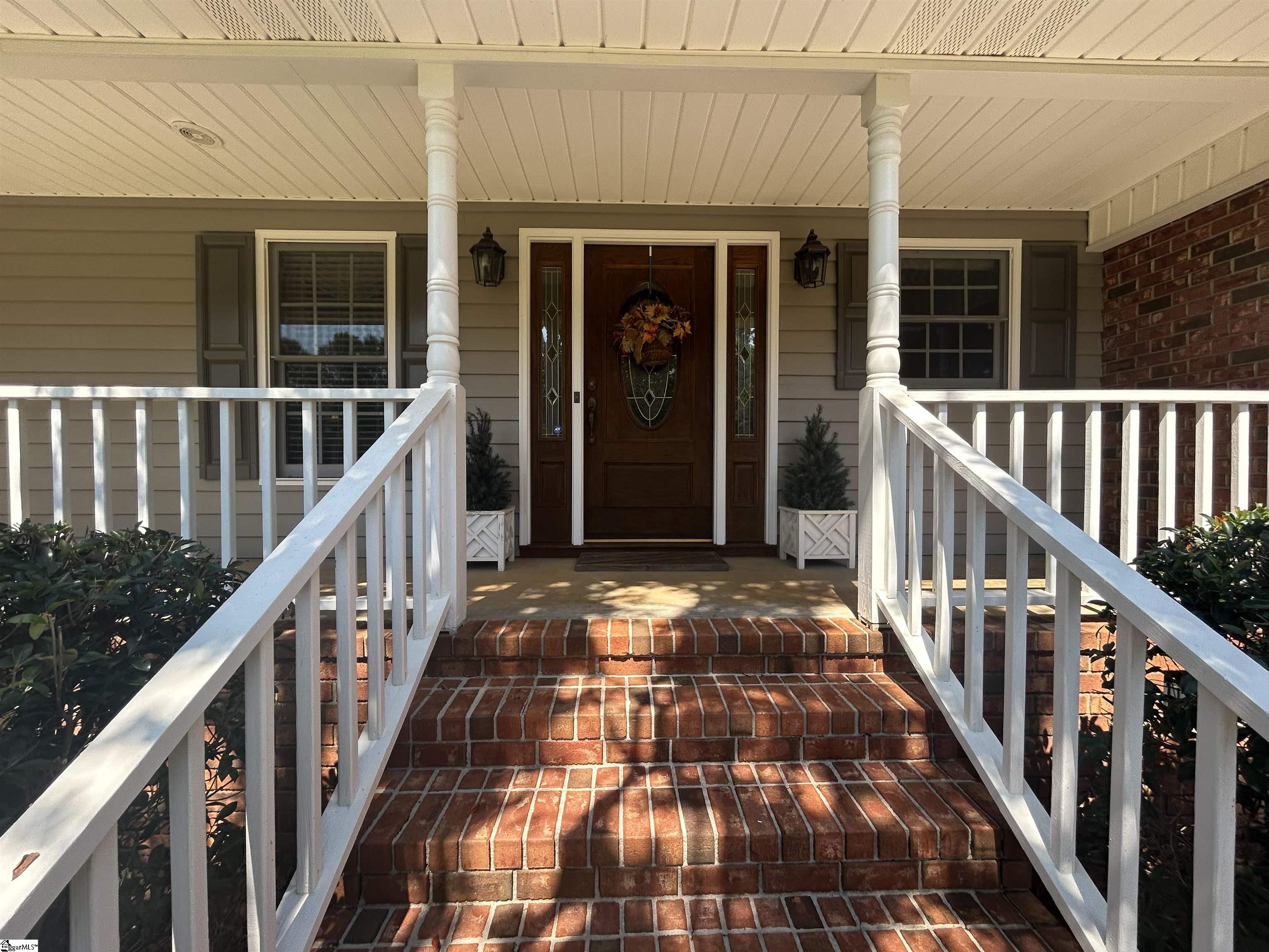 98 Huntingdon Road Clinton, SC 29325