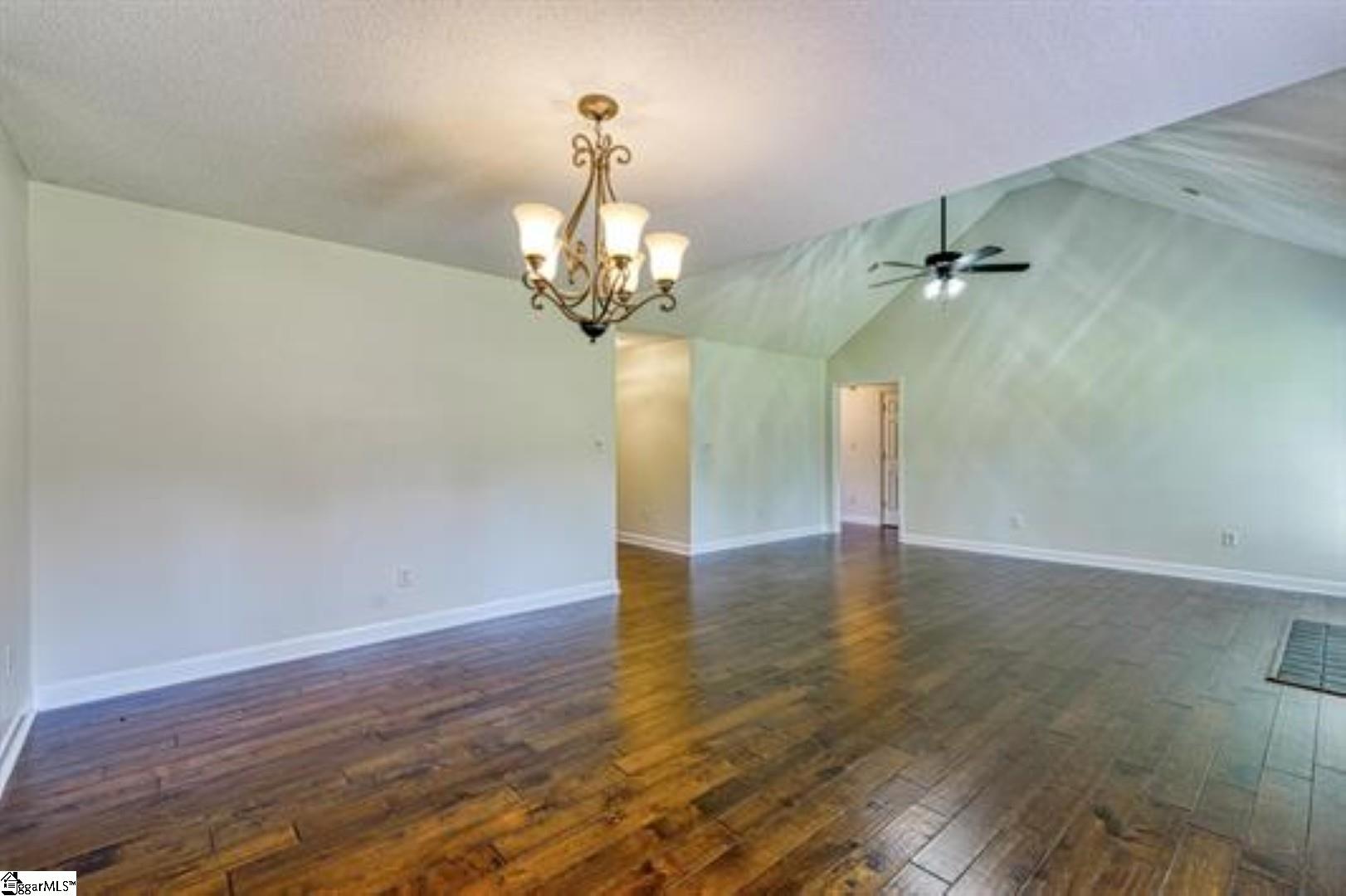218 Joe Arthur Drive Roebuck, SC 29376