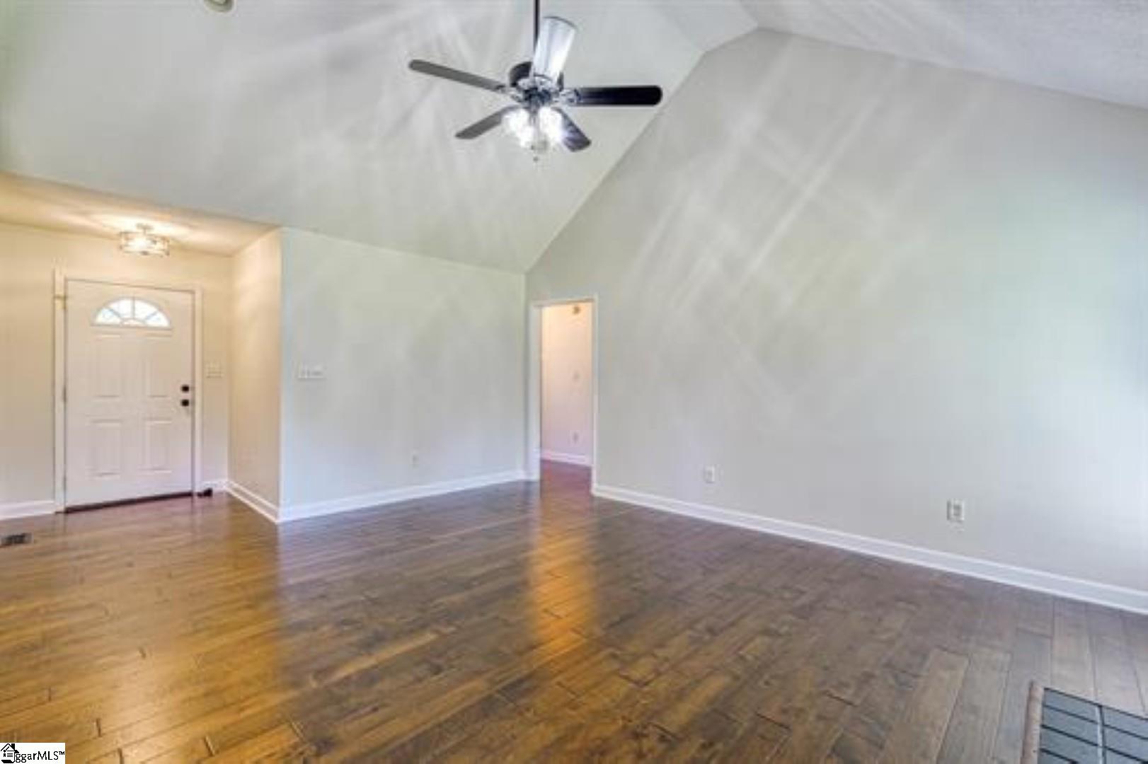 218 Joe Arthur Drive Roebuck, SC 29376