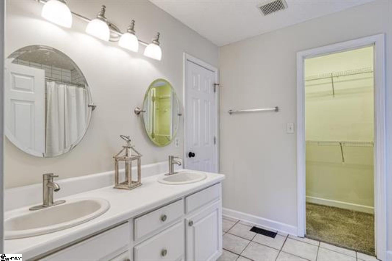 218 Joe Arthur Drive Roebuck, SC 29376