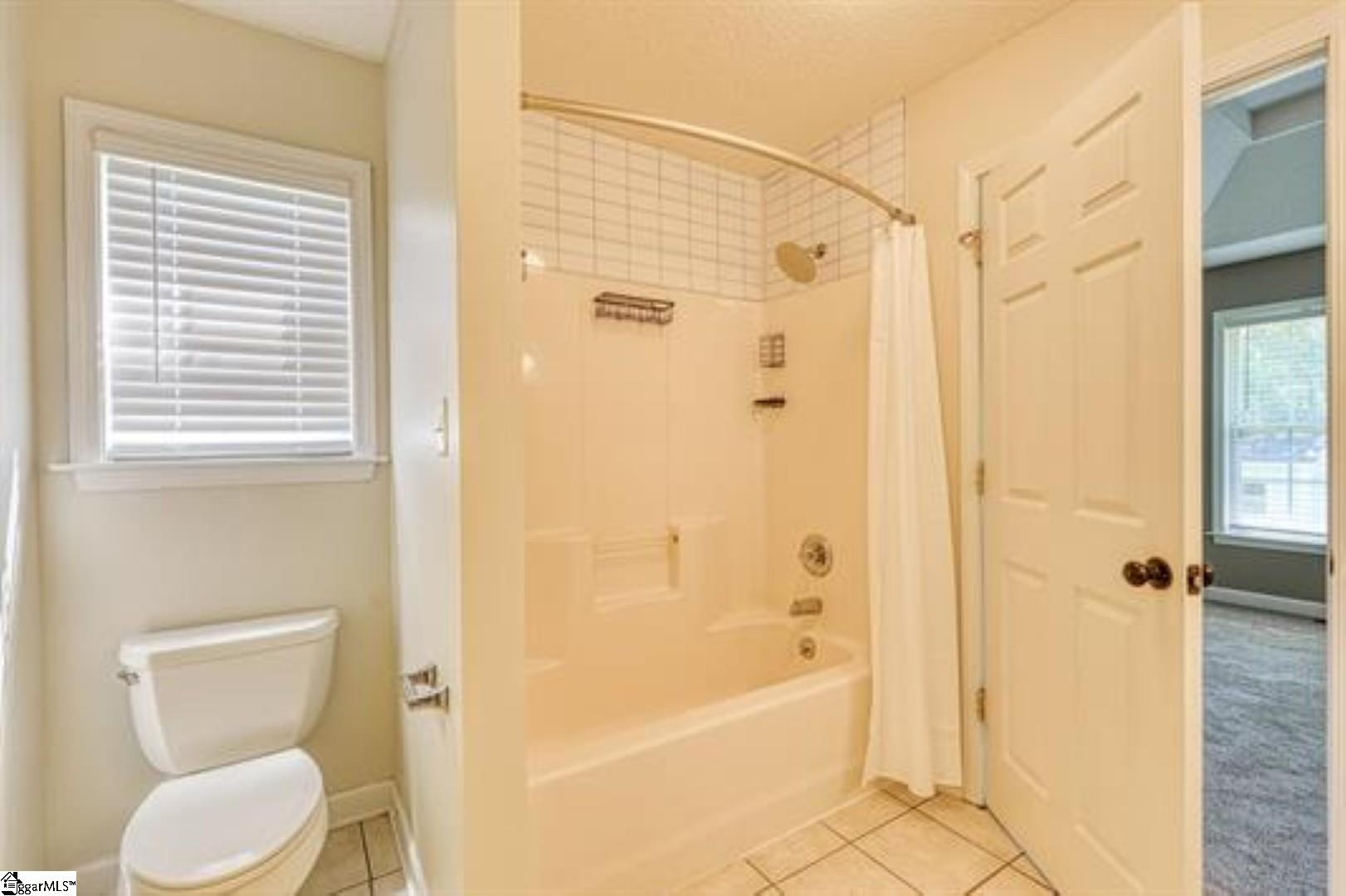 218 Joe Arthur Drive Roebuck, SC 29376