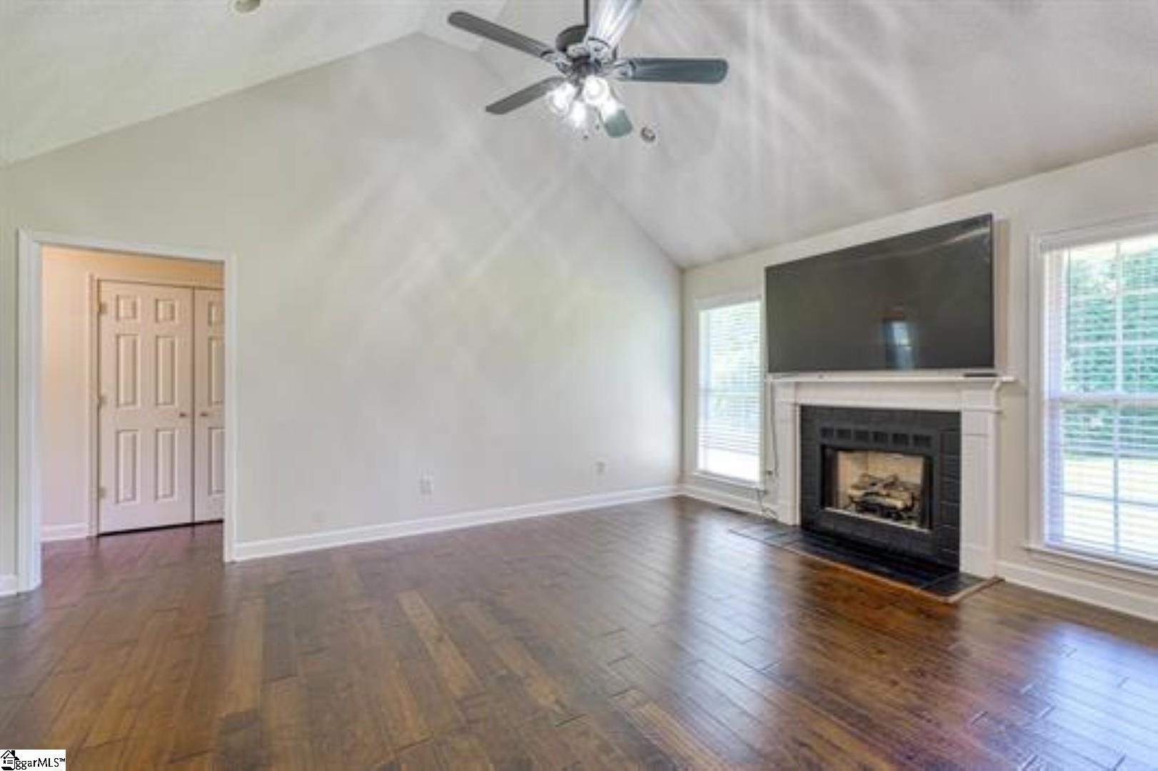 218 Joe Arthur Drive Roebuck, SC 29376