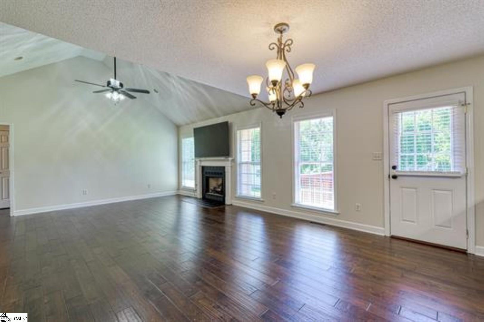 218 Joe Arthur Drive Roebuck, SC 29376