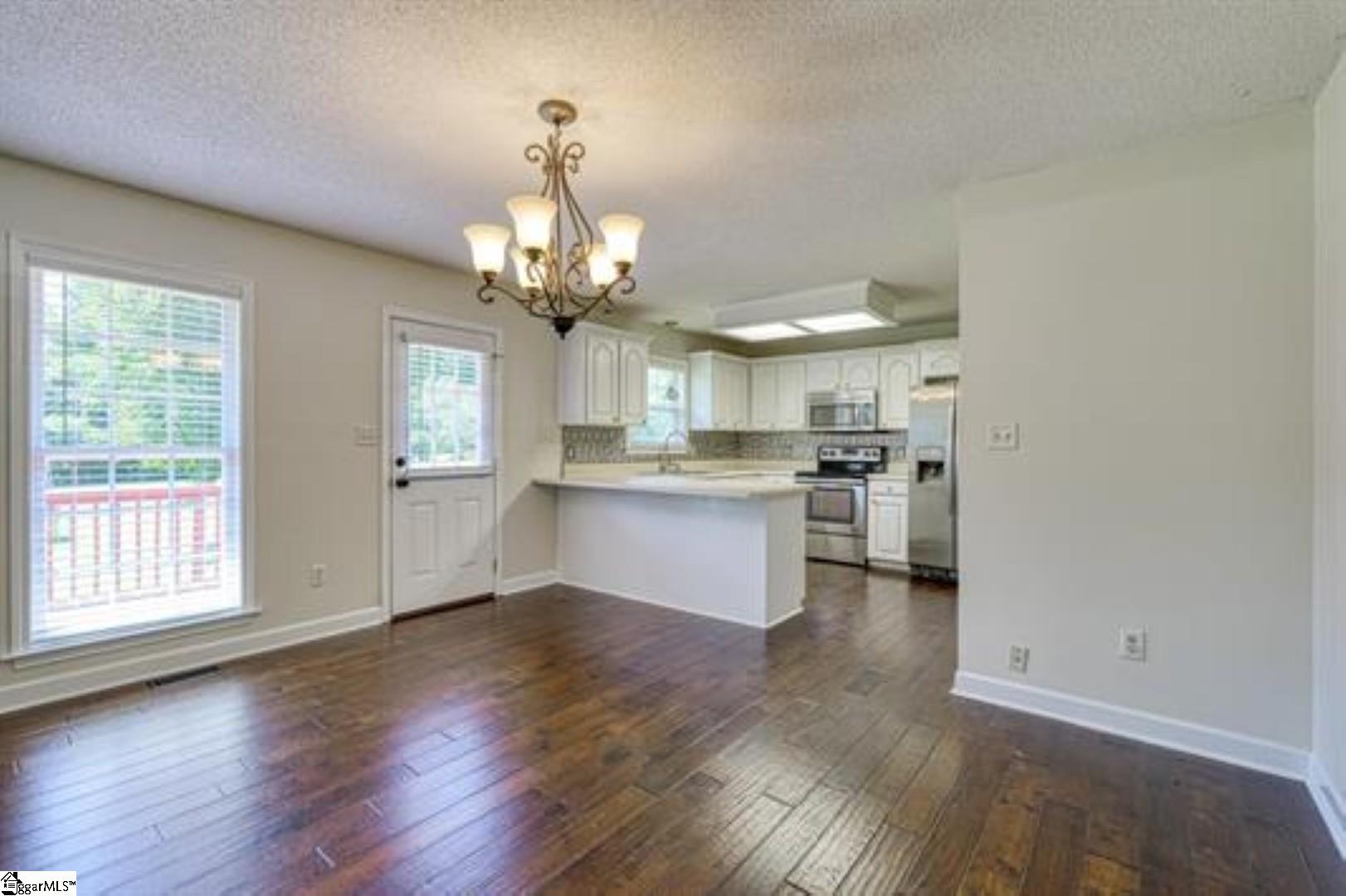 218 Joe Arthur Drive Roebuck, SC 29376