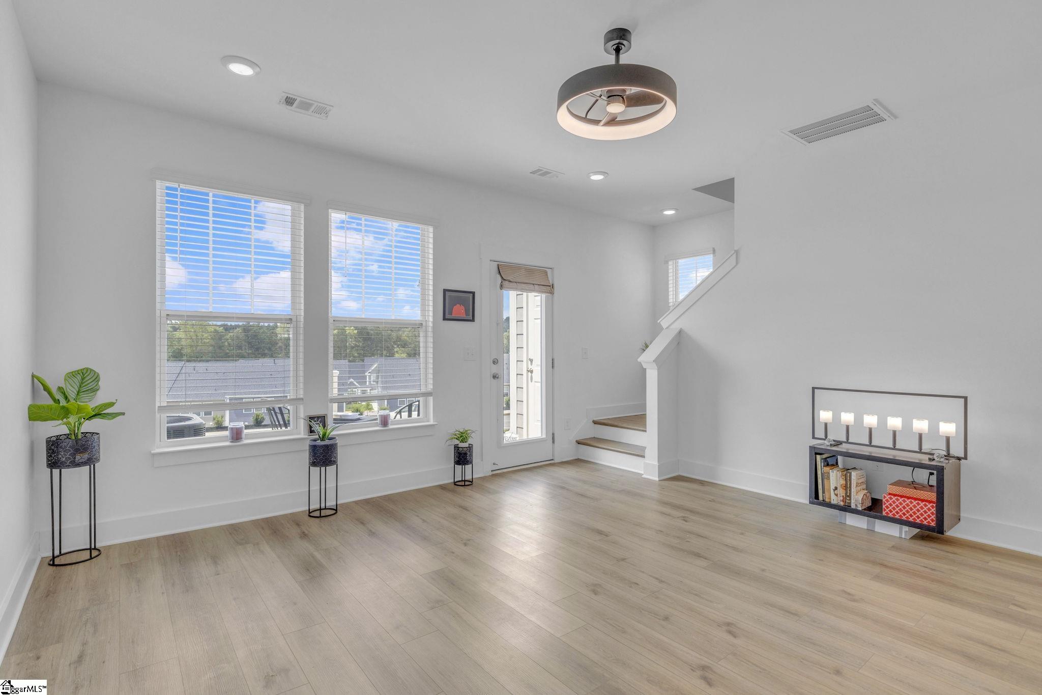 149 Dalmatian Drive Spartanburg, SC 29307