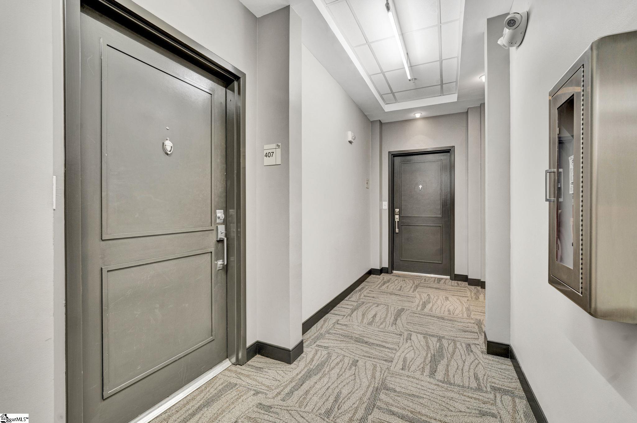 155 Riverplace UNIT Unit 407 Greenville, SC 29601