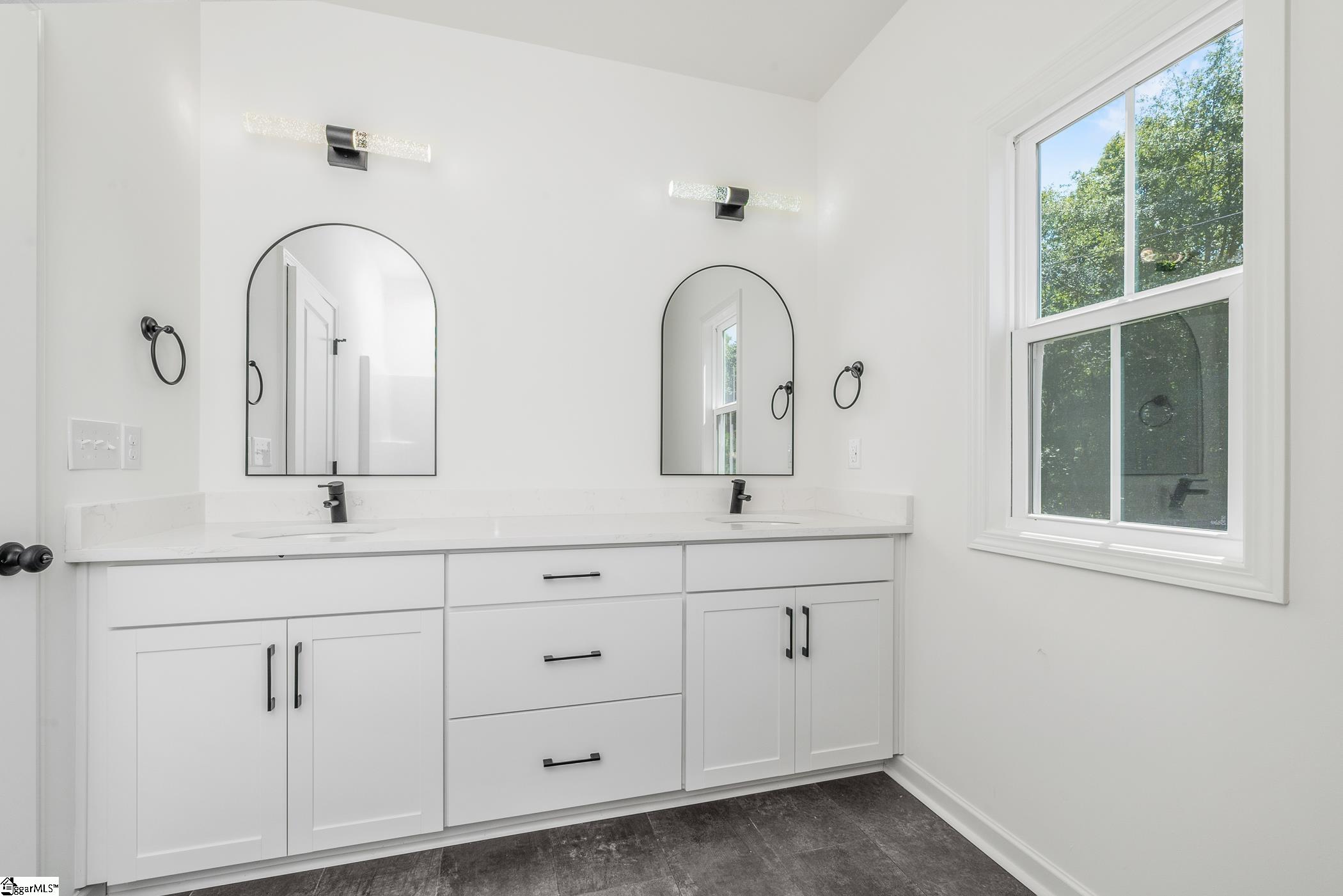 217 Wiles Street Iva, SC 29655