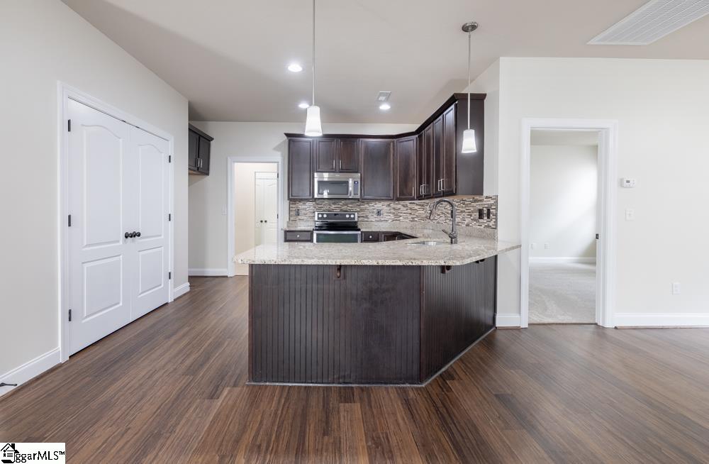 219 Catskill Drive Taylors, SC 29687