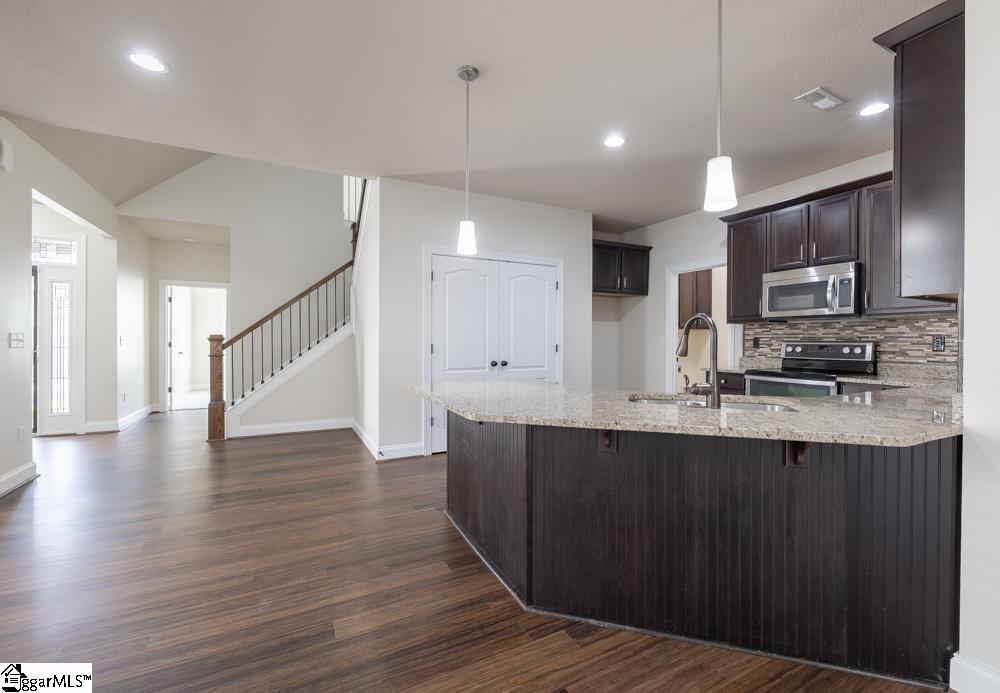 219 Catskill Drive Taylors, SC 29687