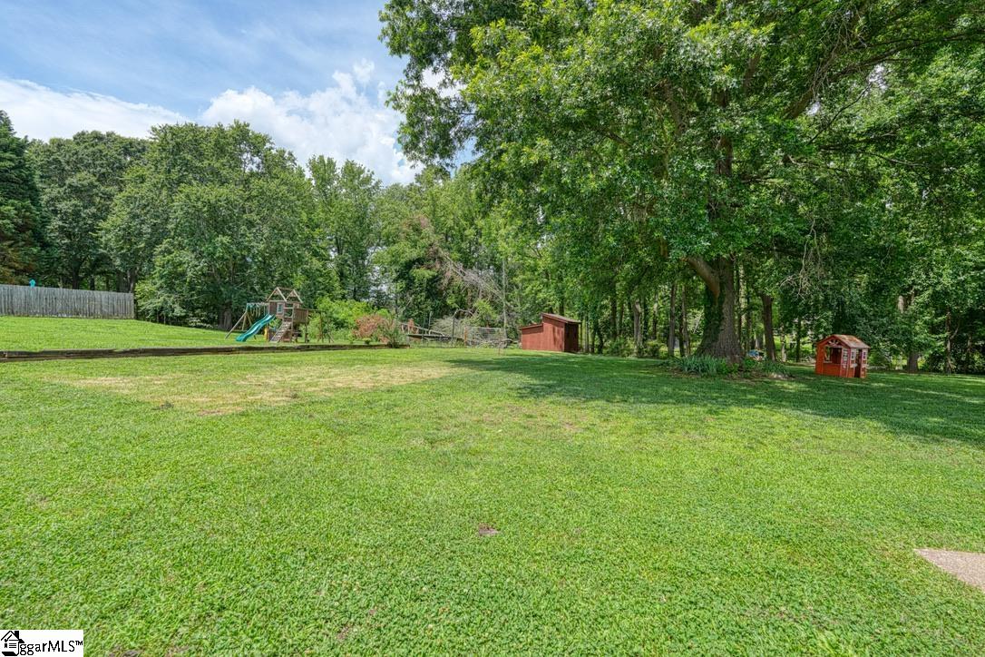 204 Lenderman Drive Inman, SC 29349
