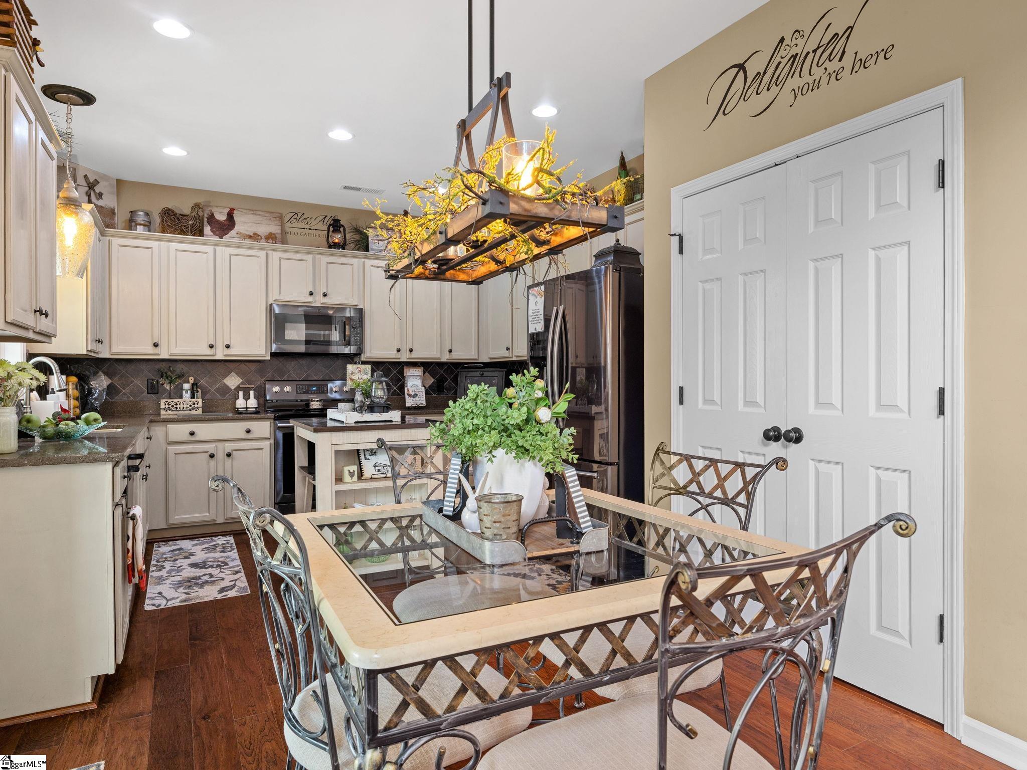 443 N Sweetwater Hills Drive Moore, SC 29369