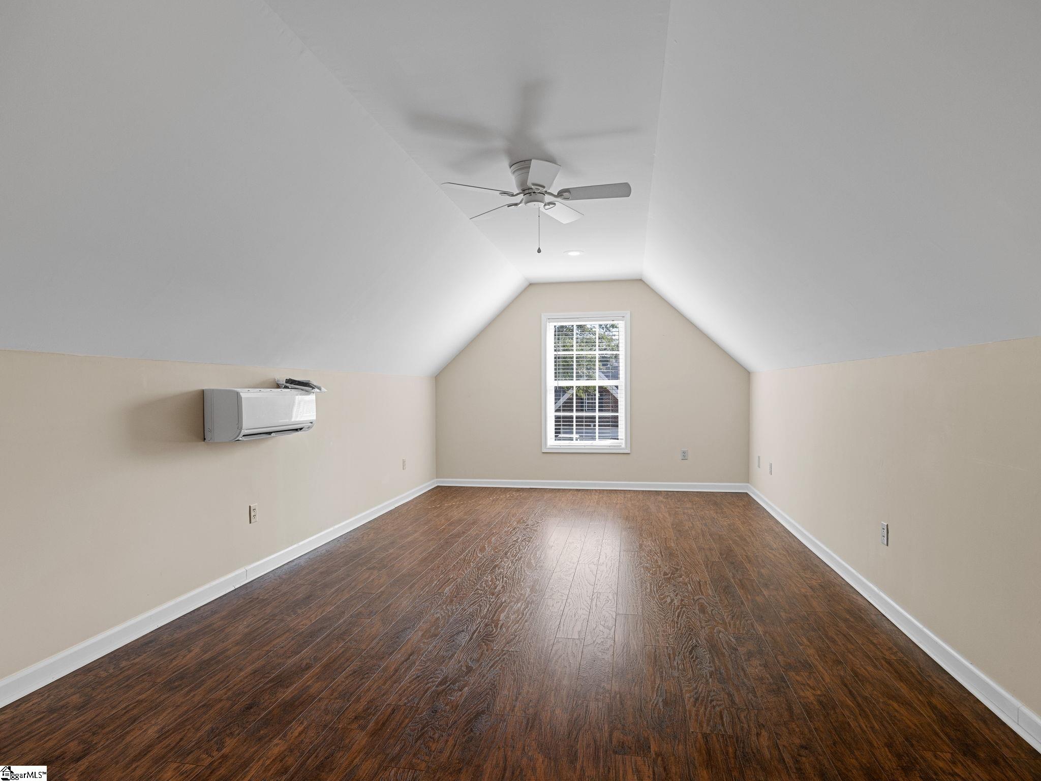 443 N Sweetwater Hills Drive Moore, SC 29369