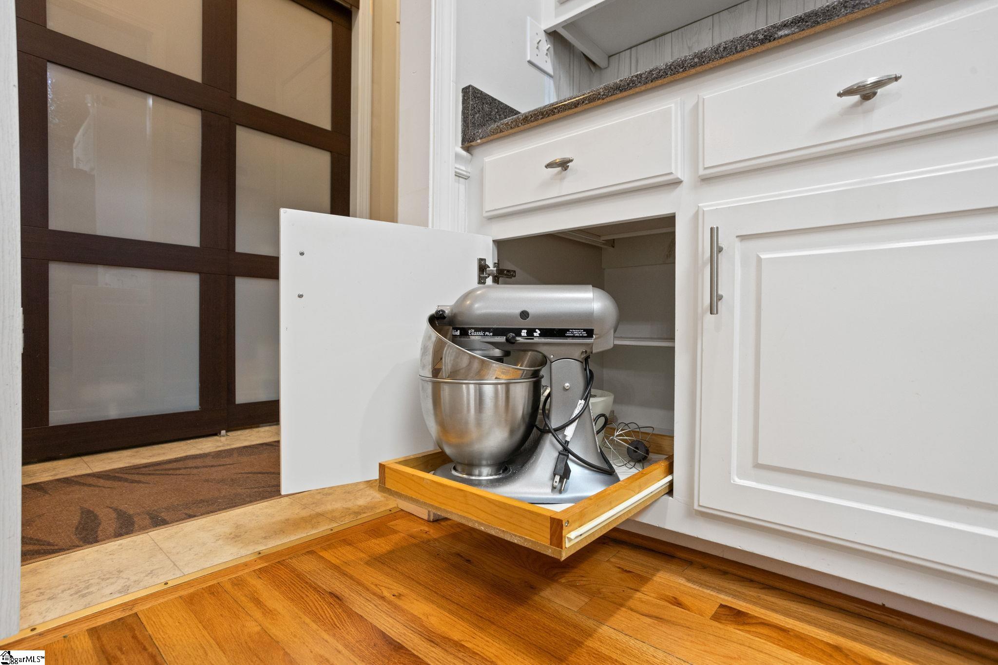 304 Farmwood Drive Fountain Inn, SC 29644