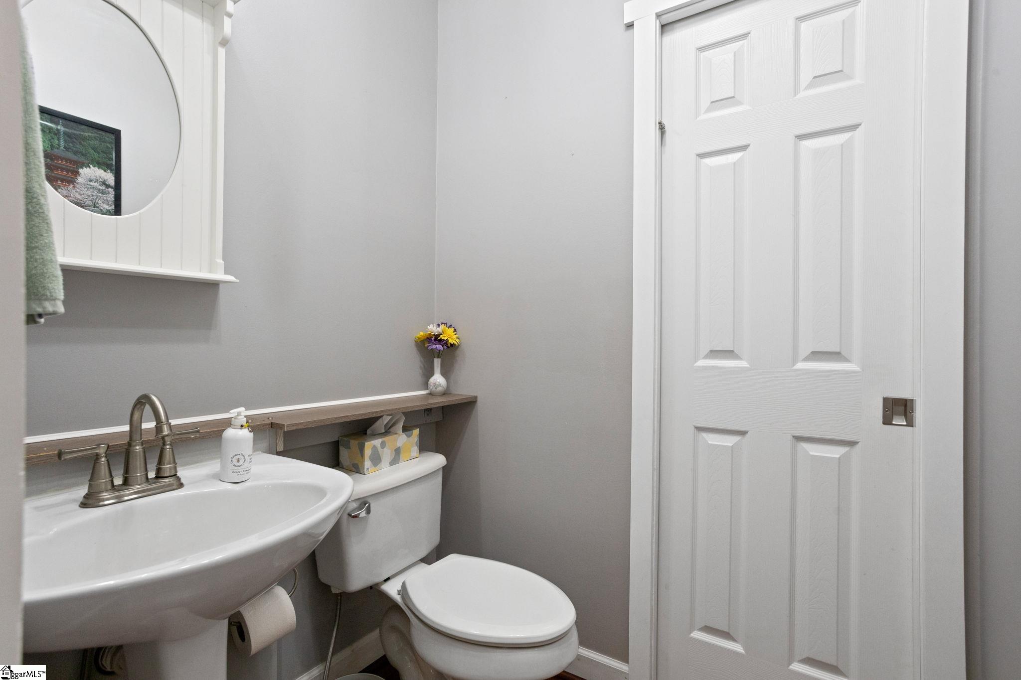 304 Farmwood Drive Fountain Inn, SC 29644