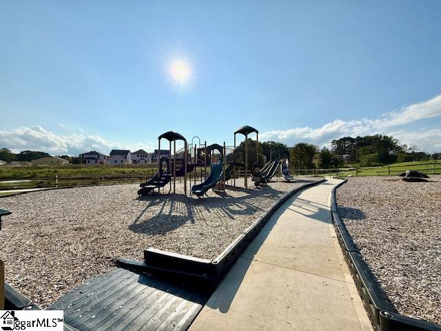 26 Needham Drive Simpsonville, SC 29681