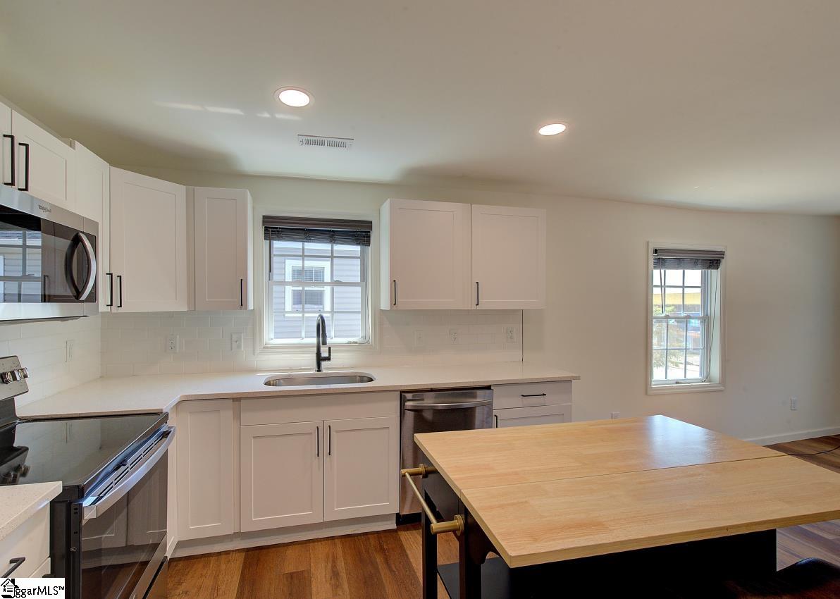 109 Rebecca Street Greenville, SC 29607