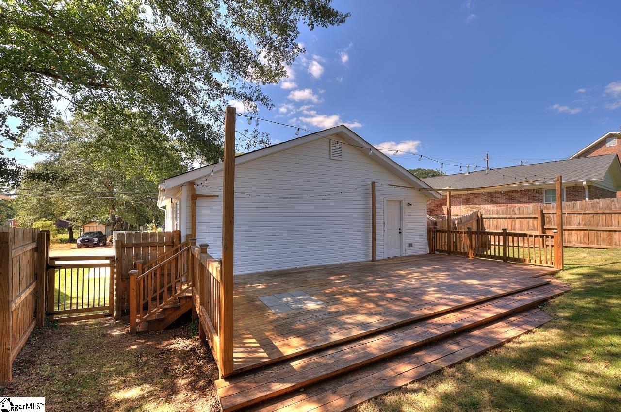 109 Rebecca Street Greenville, SC 29607