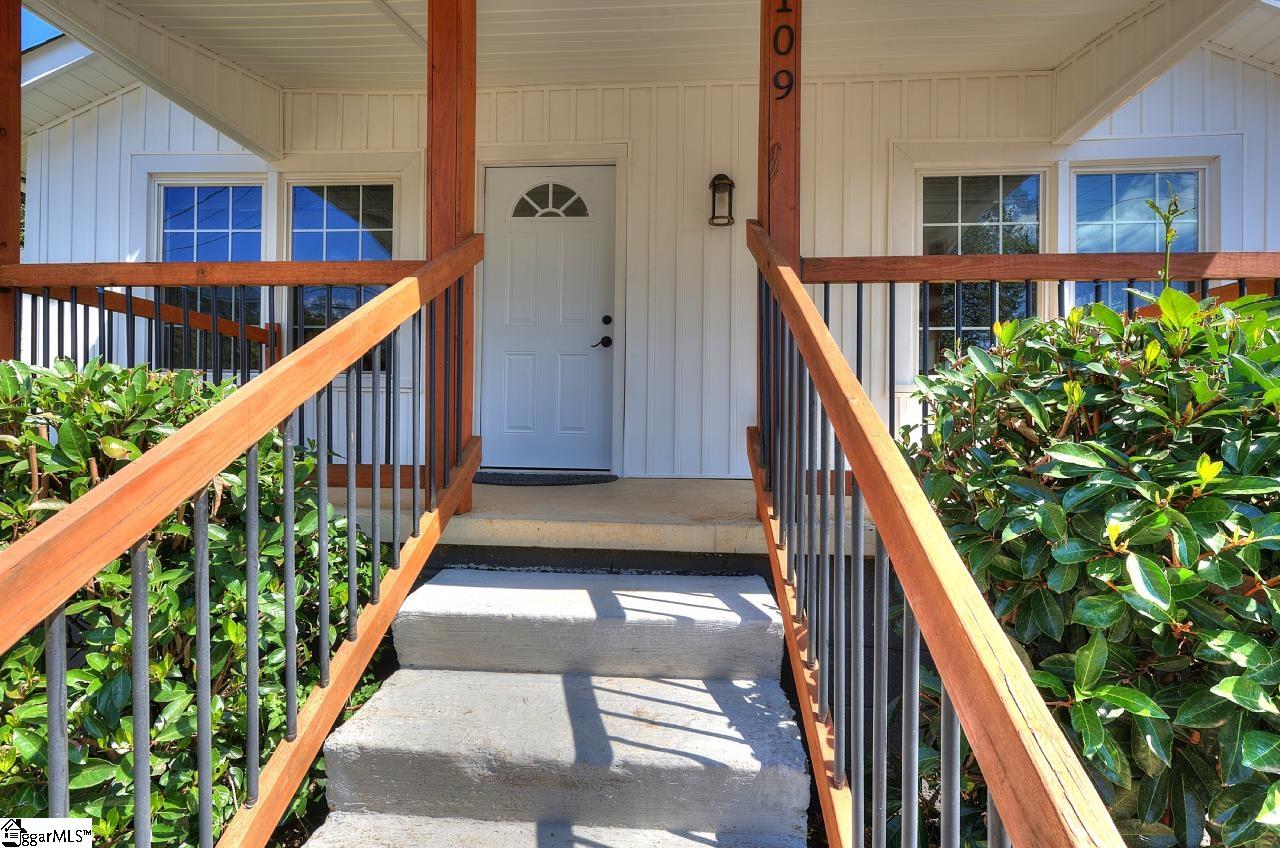 109 Rebecca Street Greenville, SC 29607
