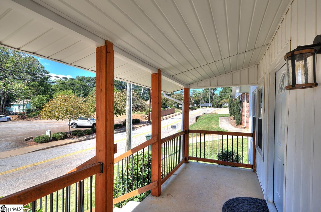 109 Rebecca Street Greenville, SC 29607